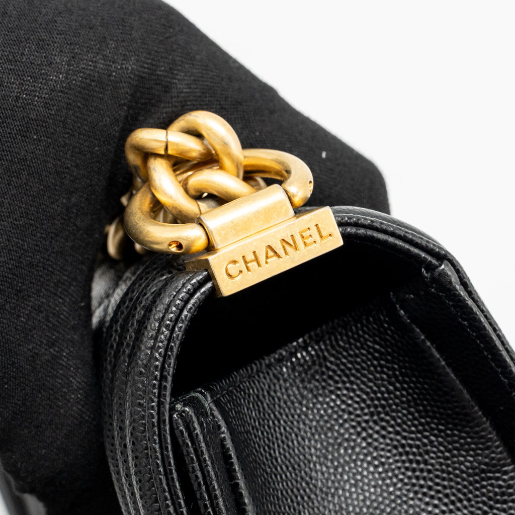 chanel-small-boy-bag-caviar-black-ghw-5
