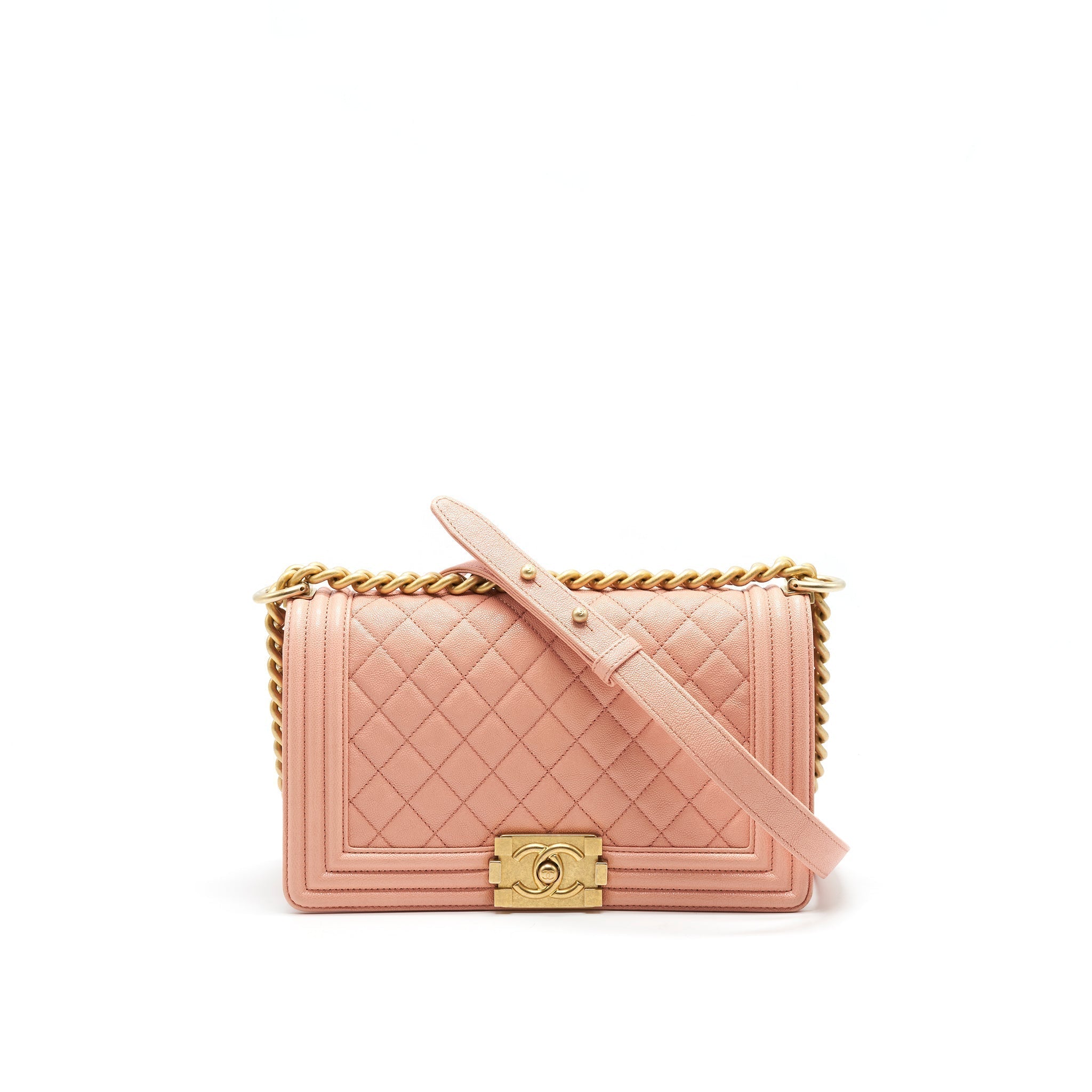 chanel-medium-boy-chanel-bag-caviar-pink-ghw