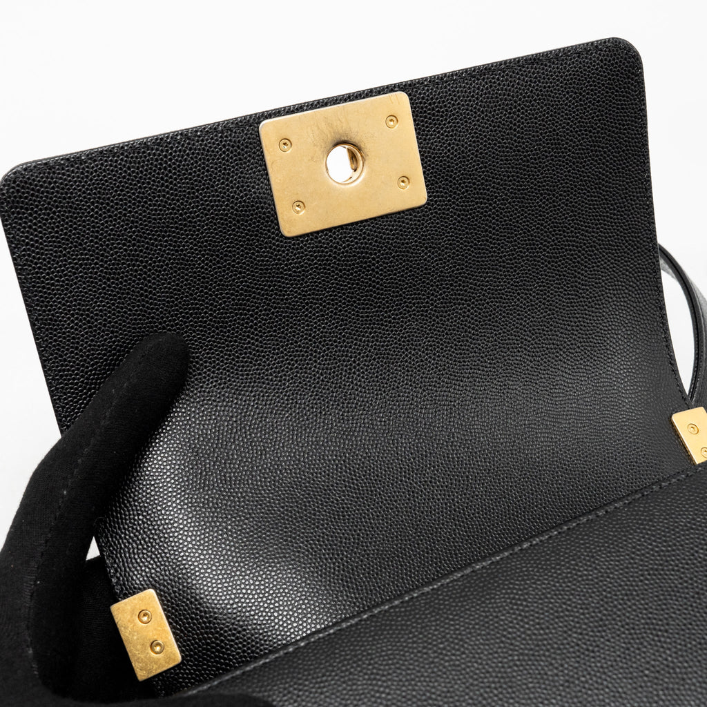 chanel-small-boy-bag-caviar-black-ghw-5