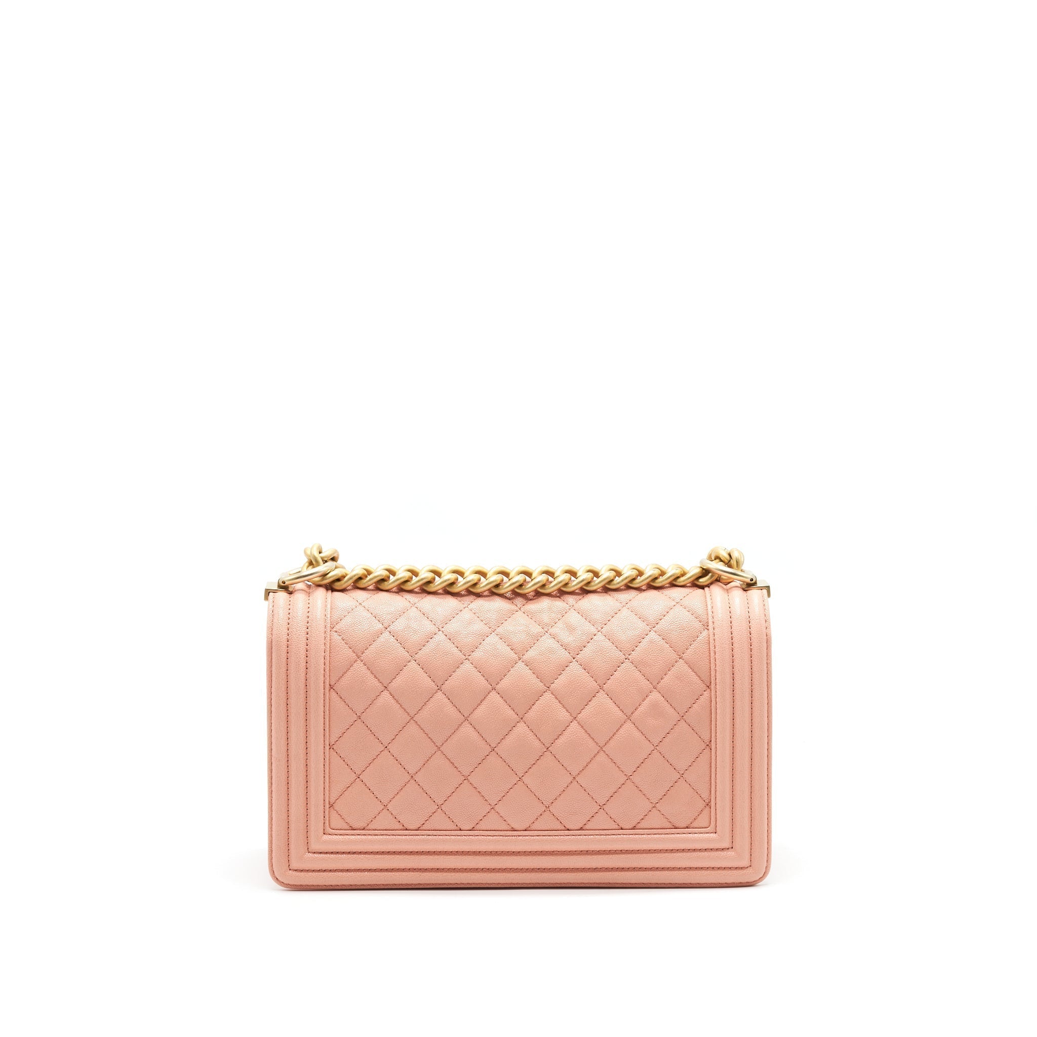 chanel-medium-boy-chanel-bag-caviar-pink-ghw