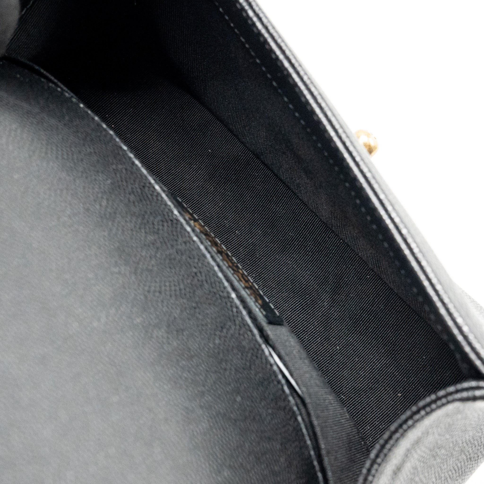 chanel-small-boy-bag-caviar-black-ghw-5