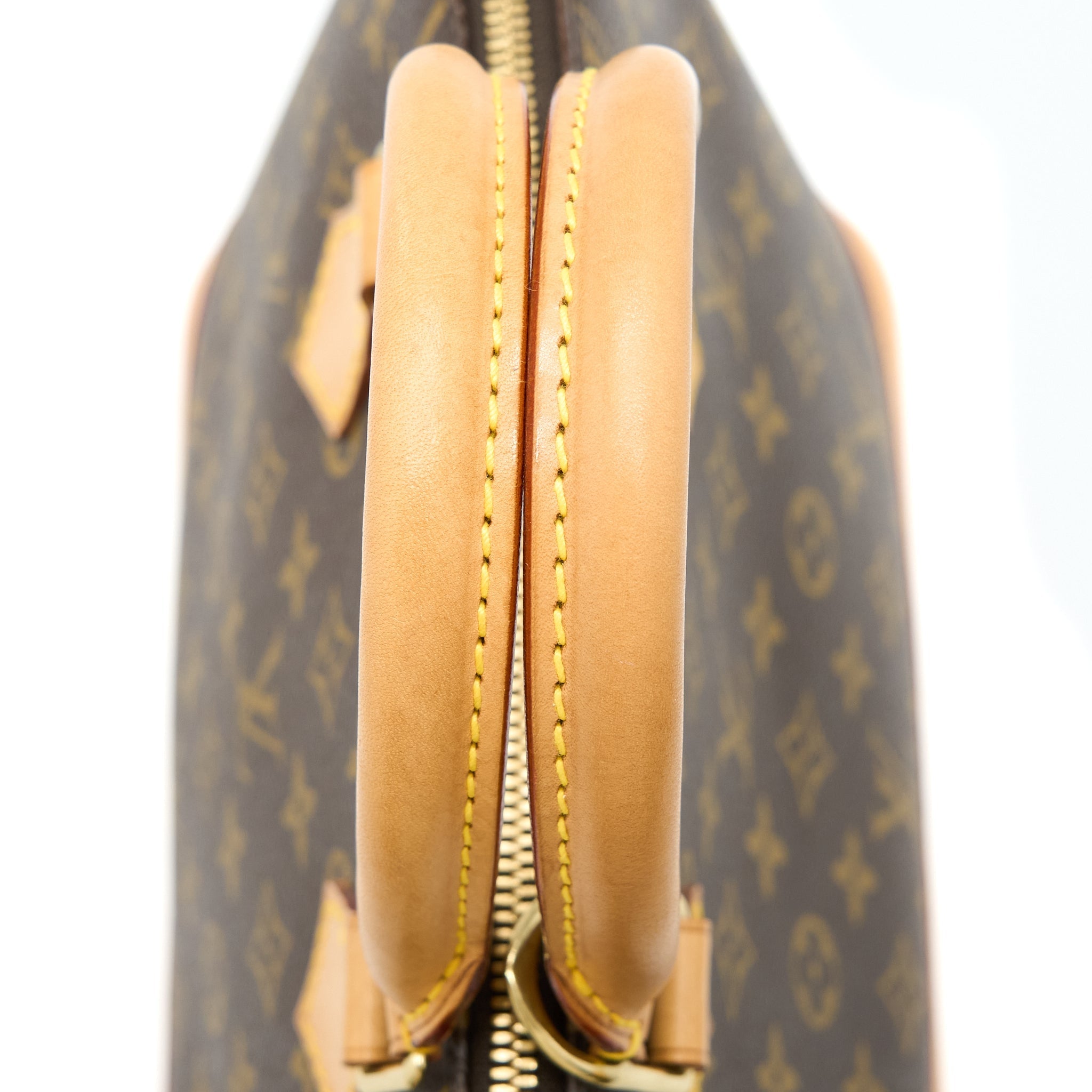 louis-vuitton-alma-pm-monogram-canvas-ghw