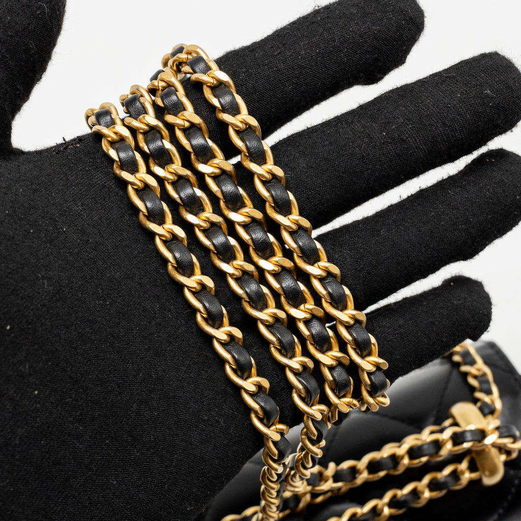 chanel-gold-crush-black