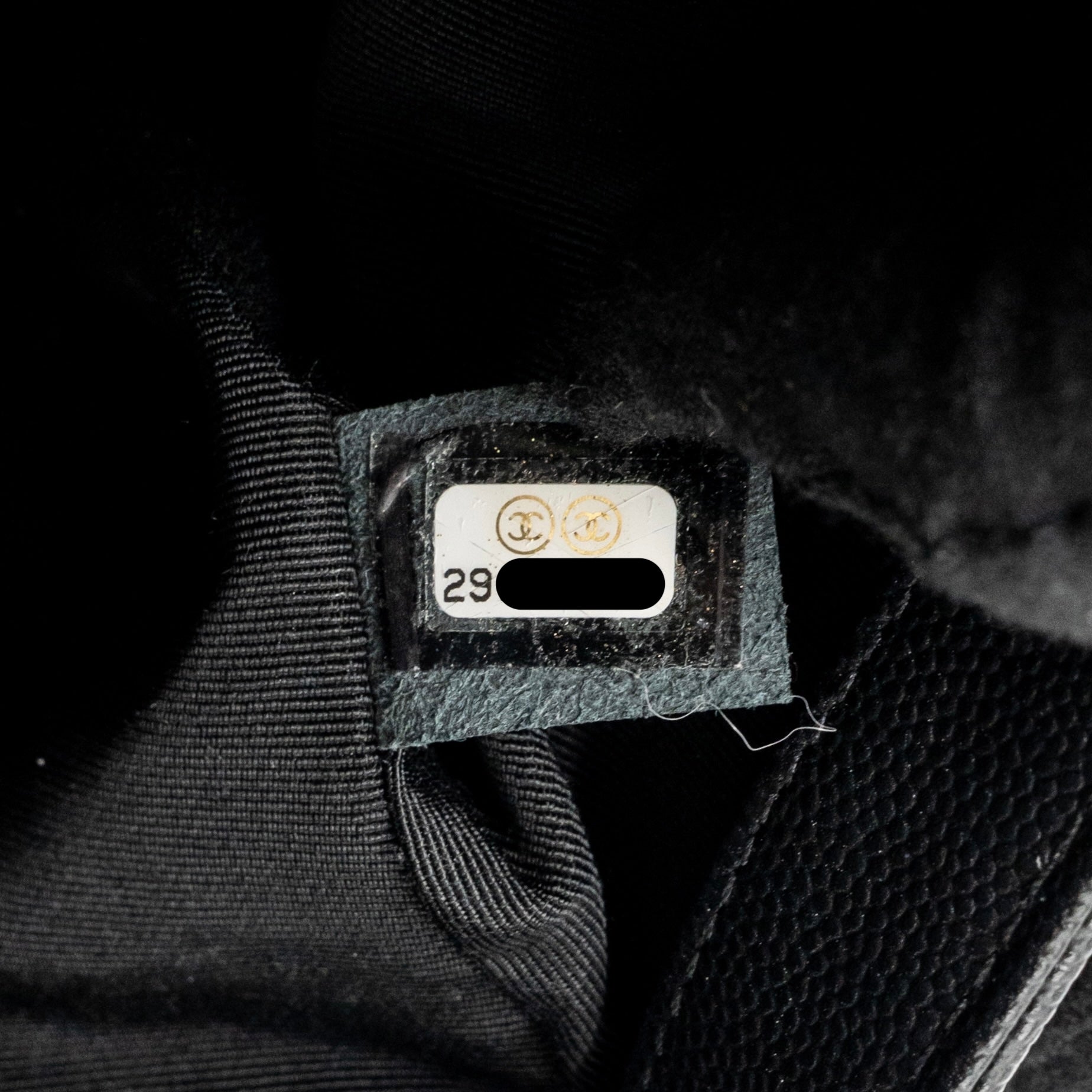 chanel-small-boy-bag-caviar-black-ghw-5