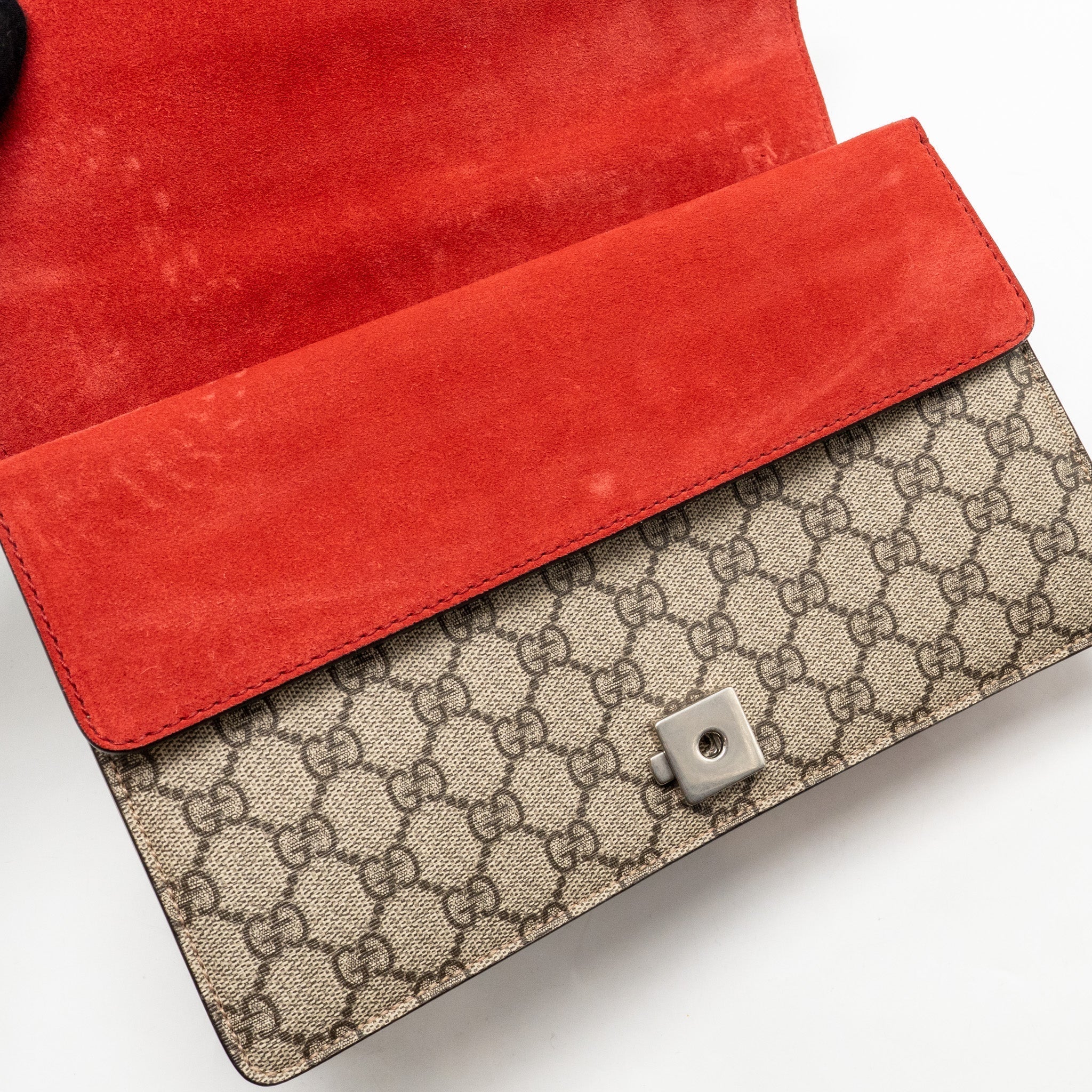 gucci-small-dionysus-shoulder-bag-gg-supreme-canvas-suede-red-shw