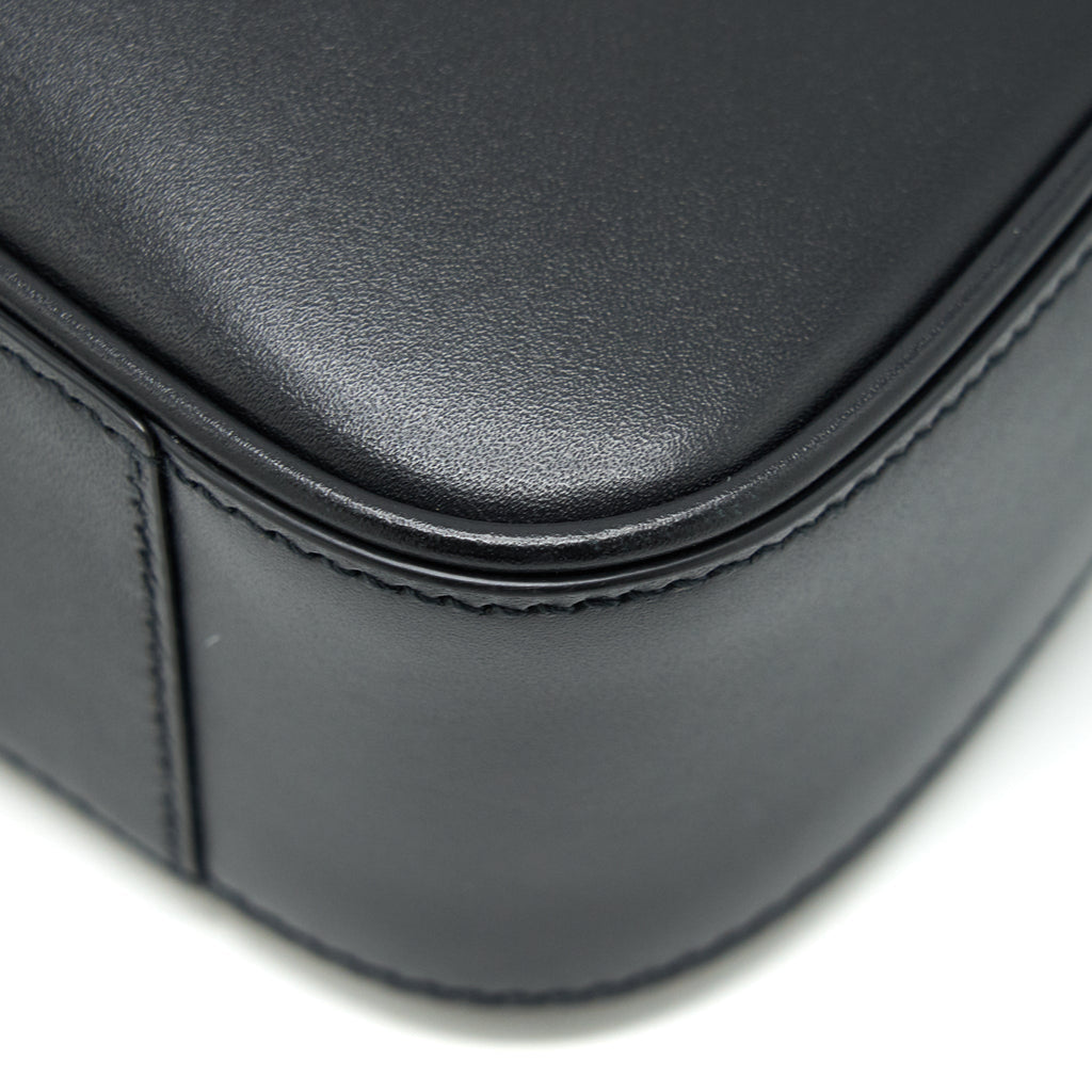 saint-laurent-le-5-a-7-hobo-bag-calfskin-black-ghw