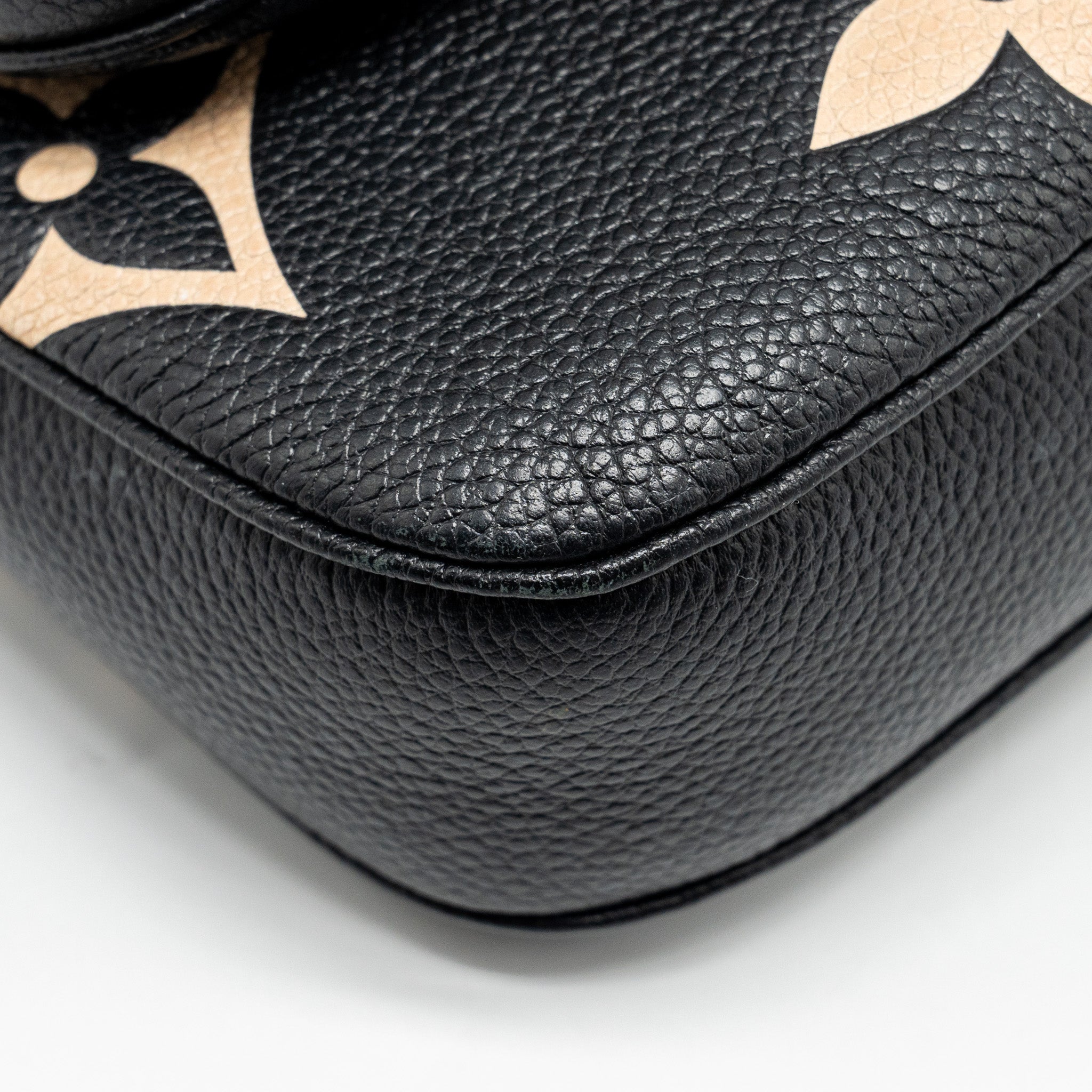 louis-vuitton-multi-pochette-accessories-bicolour-monogram-empreinte-ghw