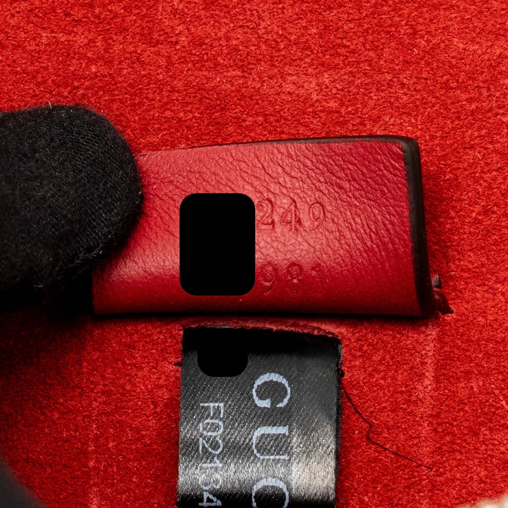 gucci-small-dionysus-shoulder-bag-gg-supreme-canvas-suede-red-shw