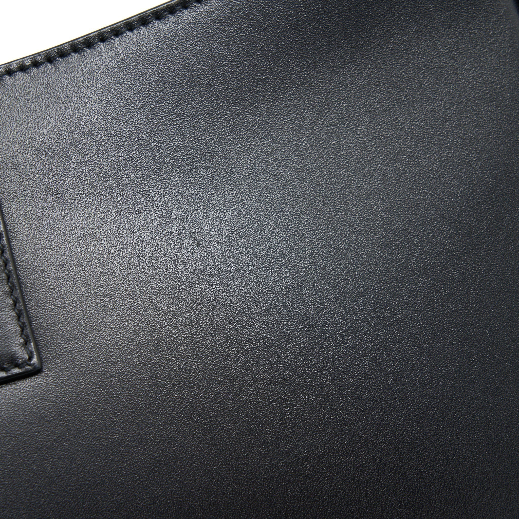 saint-laurent-le-5-a-7-hobo-bag-calfskin-black-ghw
