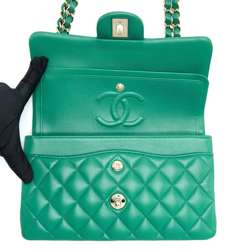 chanel-small-classic-double-flap-bag-lambskin-green-lghwmicrochip