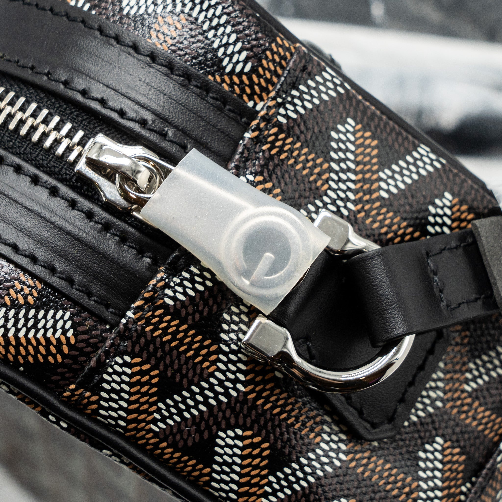 goyard-cap-vert-pm-bag-canvas-leather-black-shw