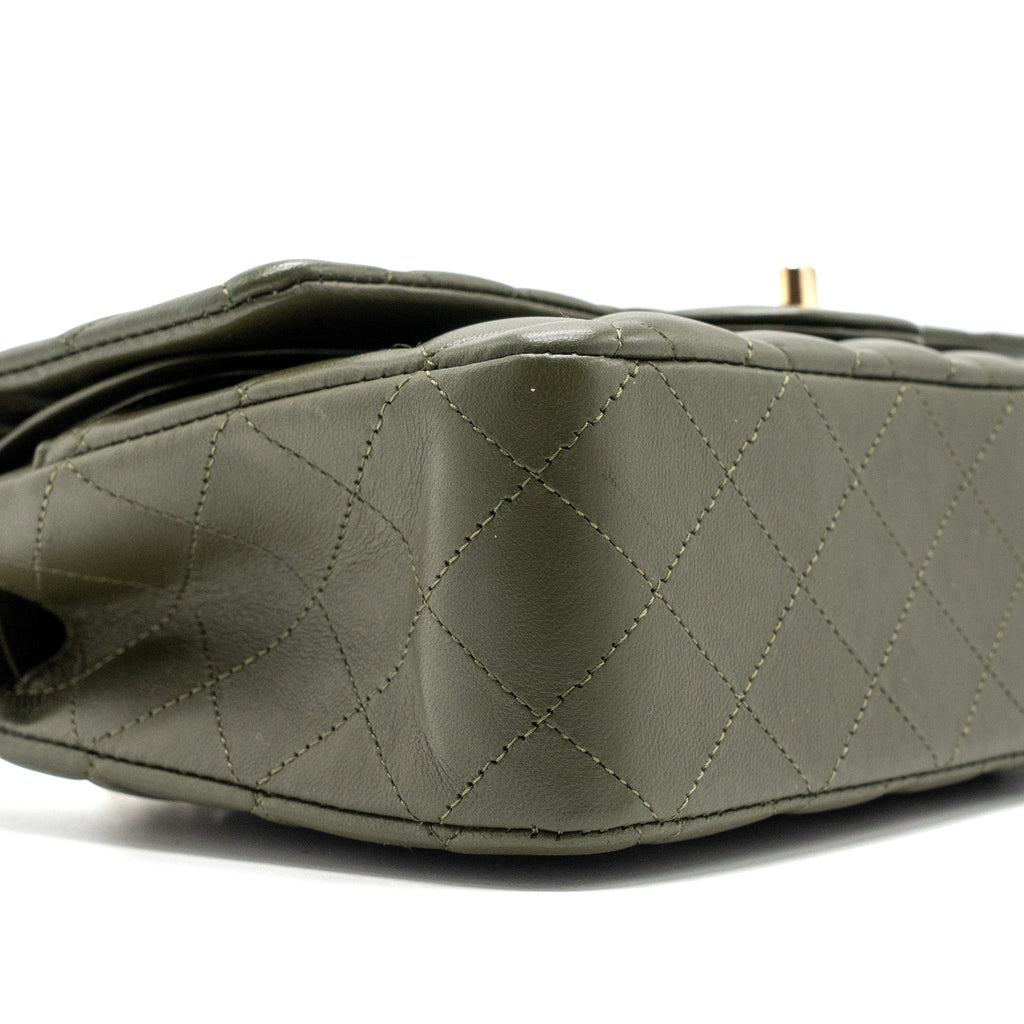 chanel-22k-medium-classic-double-flap-bag-lambskin-olive-green-lghwmicrochip