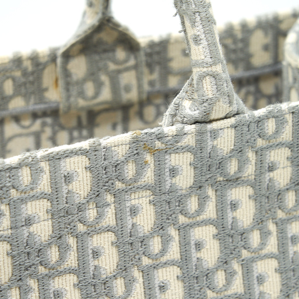 dior-large-dior-book-tote-grey-oblique-embroidery