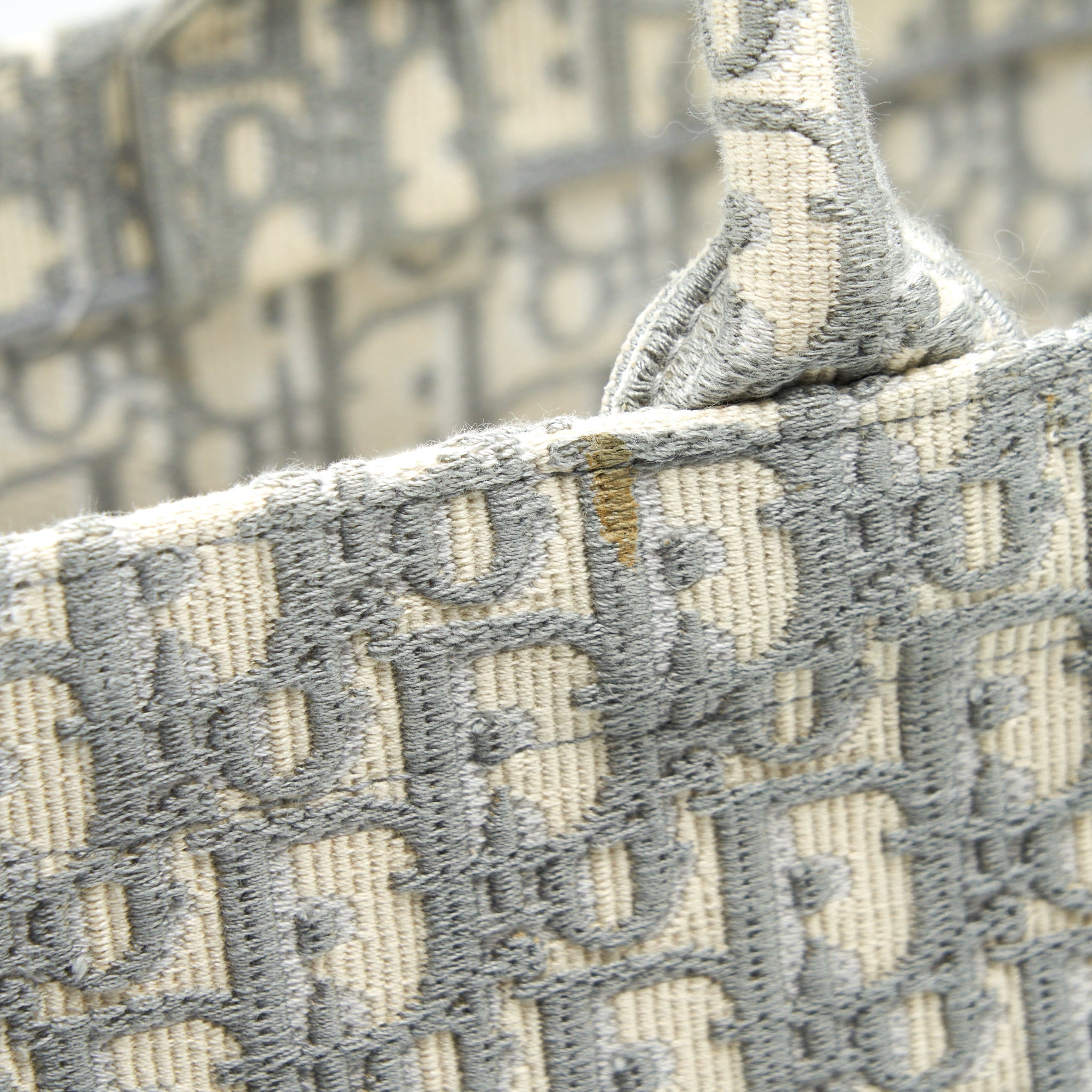 dior-large-dior-book-tote-grey-oblique-embroidery