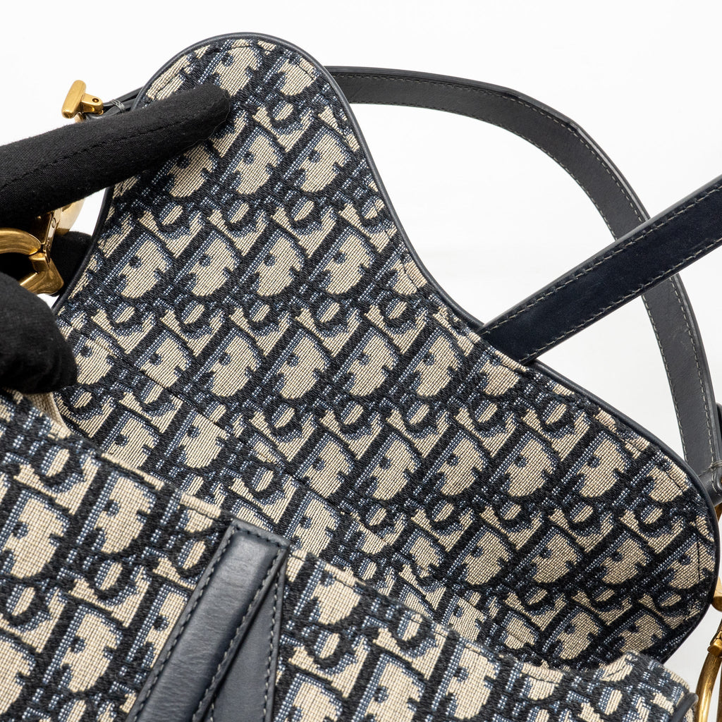 dior-medium-saddle-bag-blue-oblique-canvas-calfskin-ghw