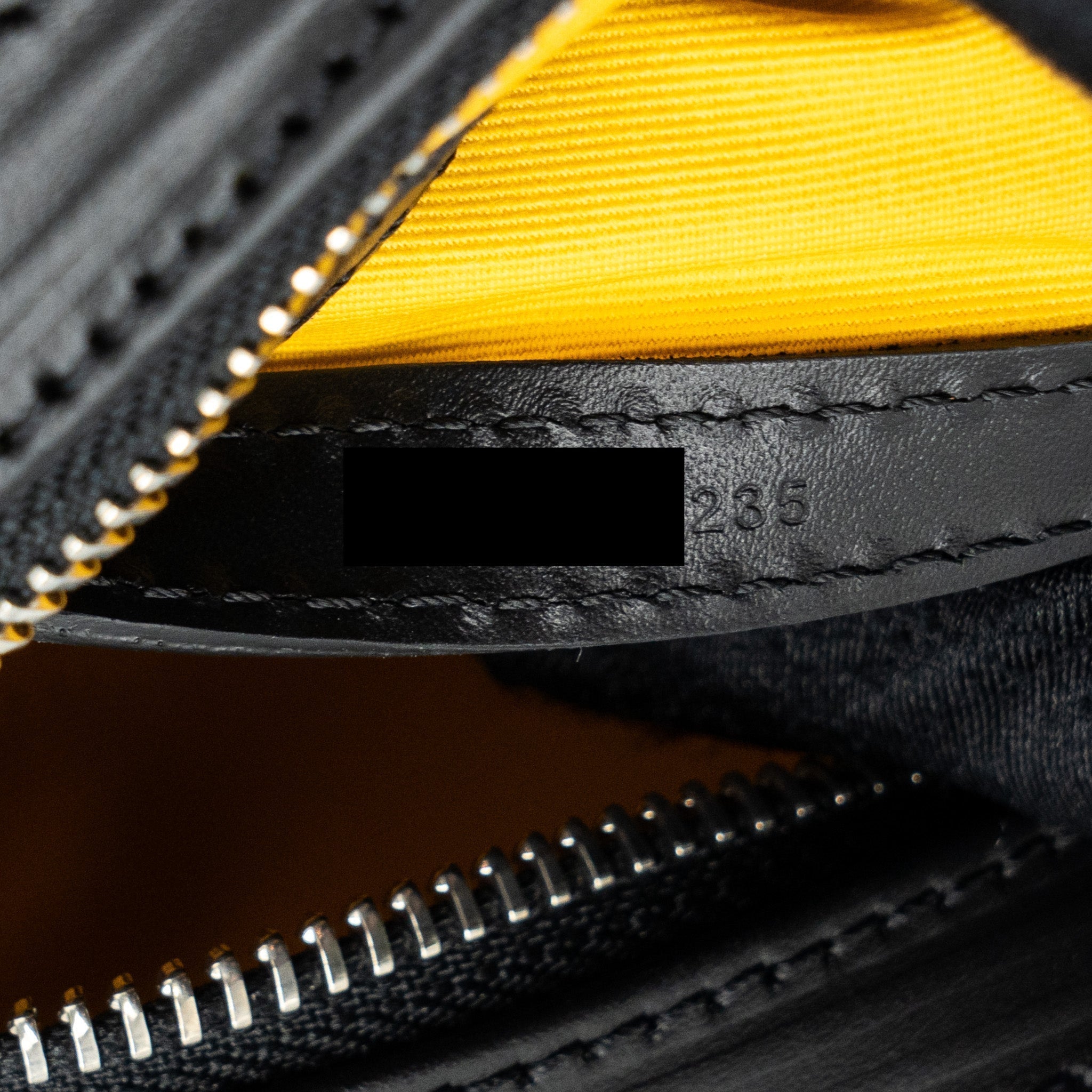 goyard-cap-vert-pm-bag-canvas-leather-black-shw