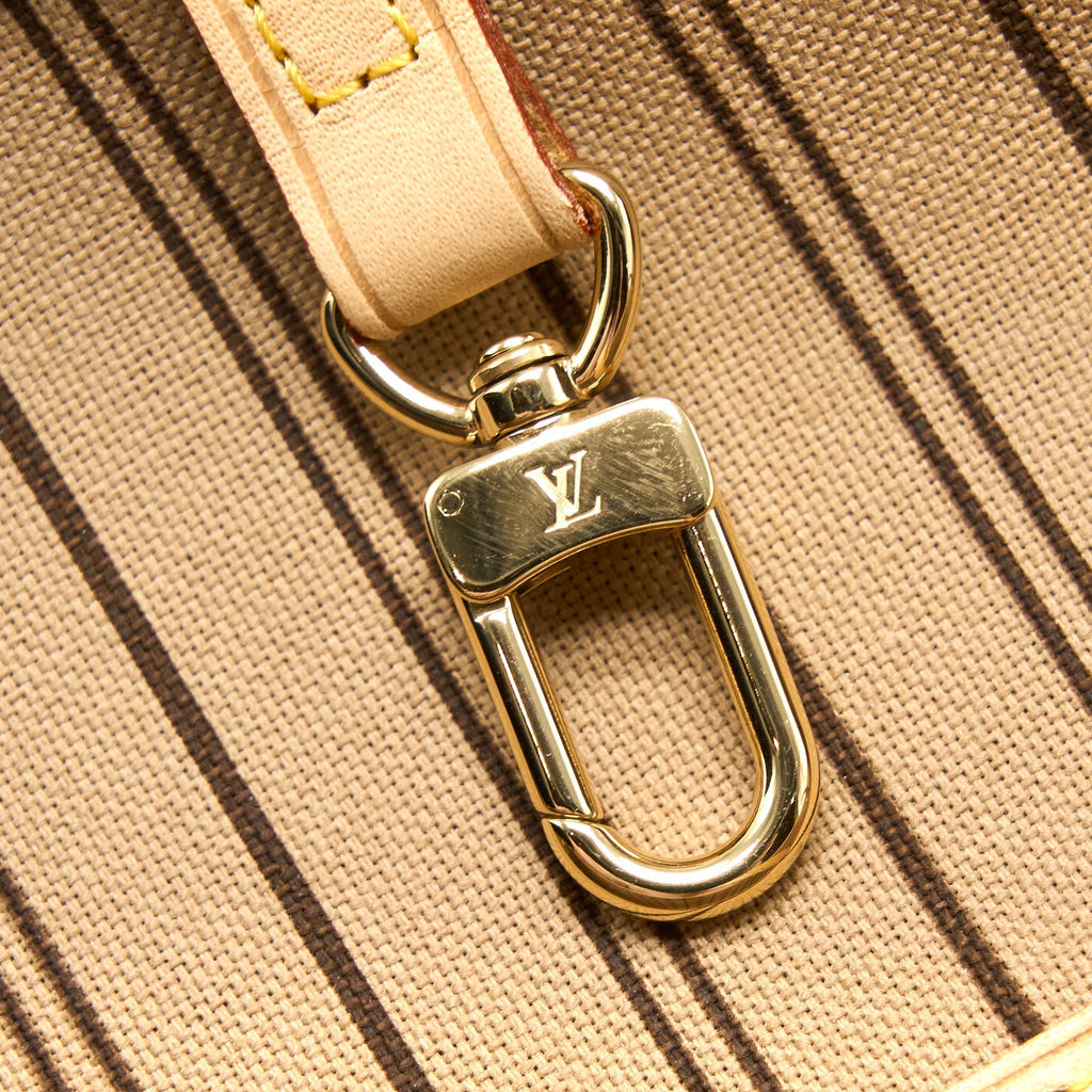 louis-vuitton-neverfull-mm-monogram-canvas-ghw-new-version