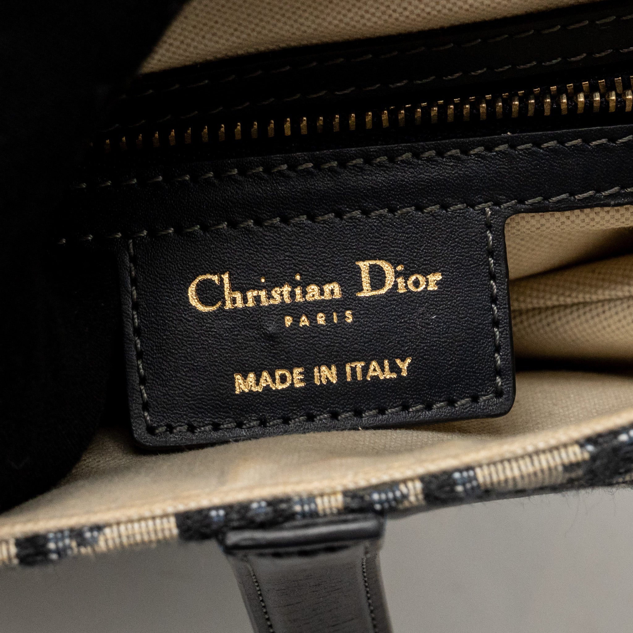 dior-medium-saddle-bag-blue-oblique-canvas-calfskin-ghw