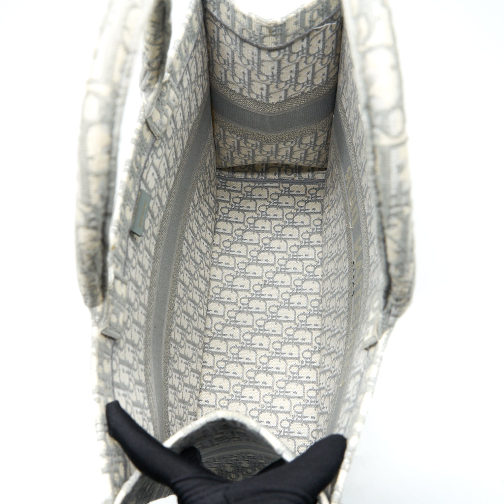 dior-large-dior-book-tote-grey-oblique-embroidery