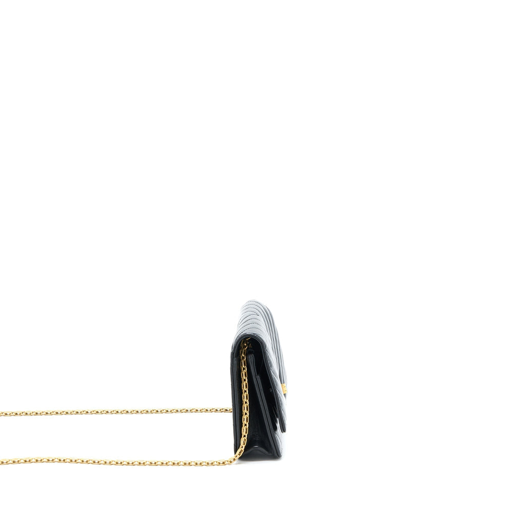 chanel-2-55-reissue-wallet-on-chain-chevron-aged-calfskin-black-brushed-ghw-microchip
