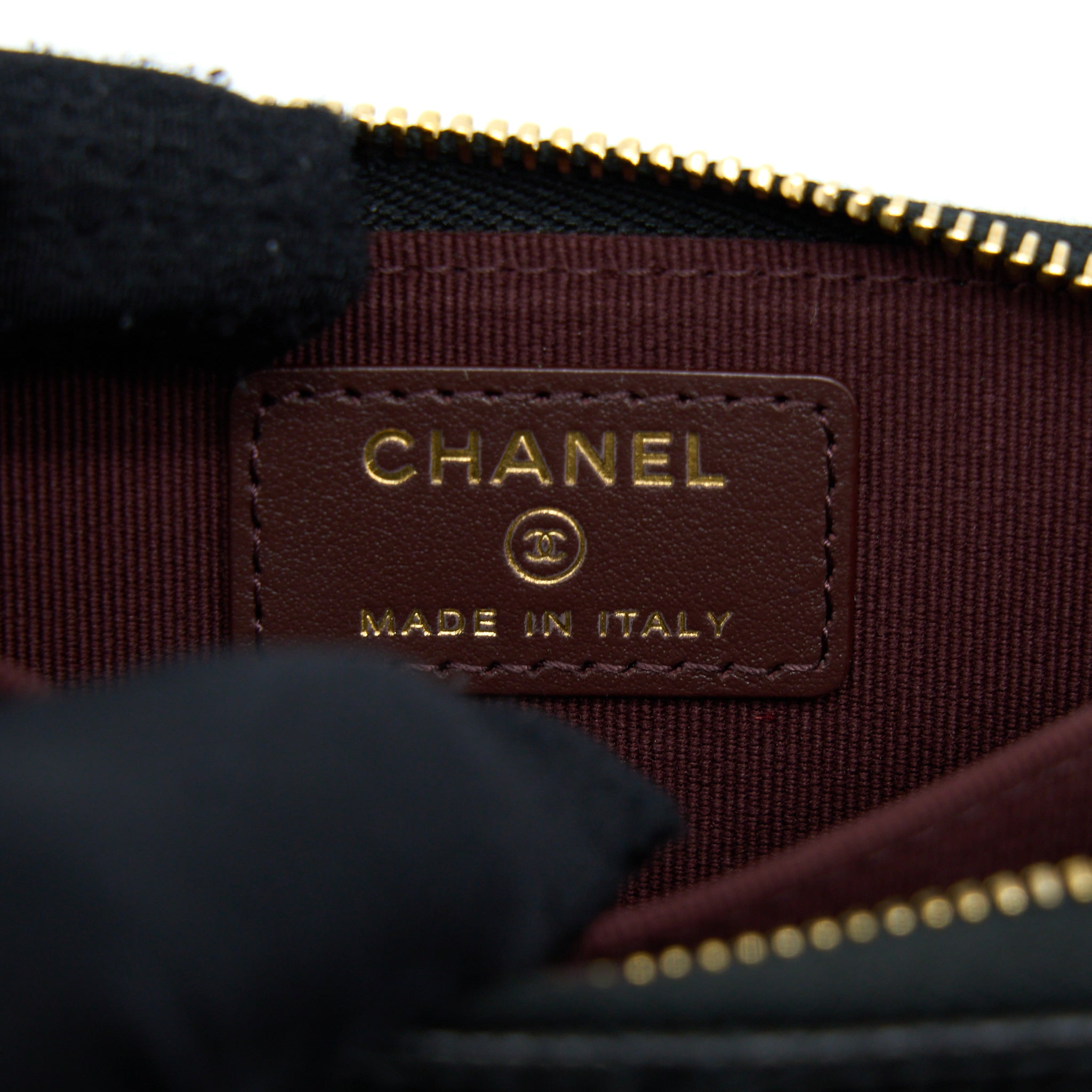 chanel-zip-small-card-holder-caviar-black-ghw