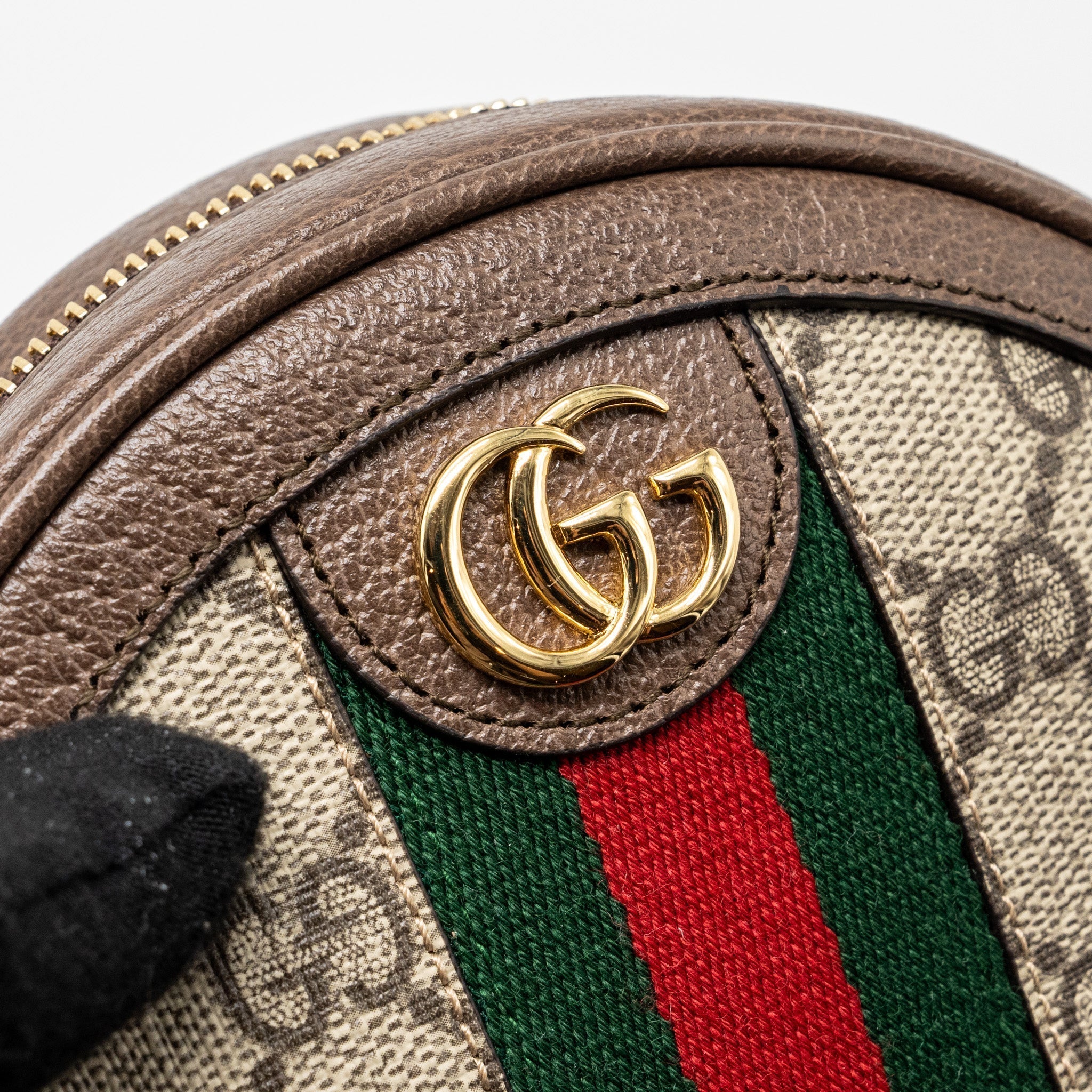gucci-round-ophidia-backpack-gg-supreme-canvas-ghw