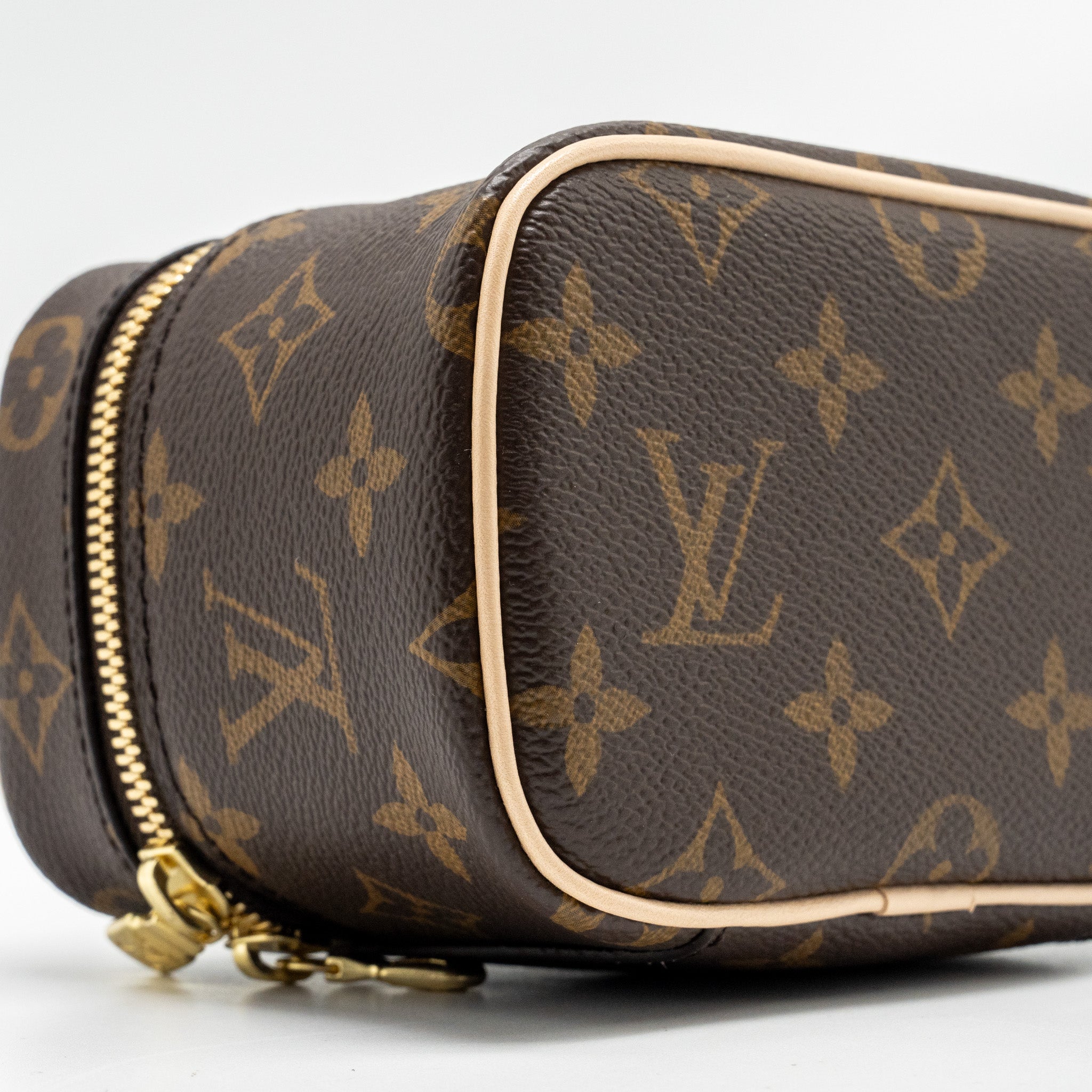 louis-vuitton-nice-nano-monogram-canvas-ghw-4