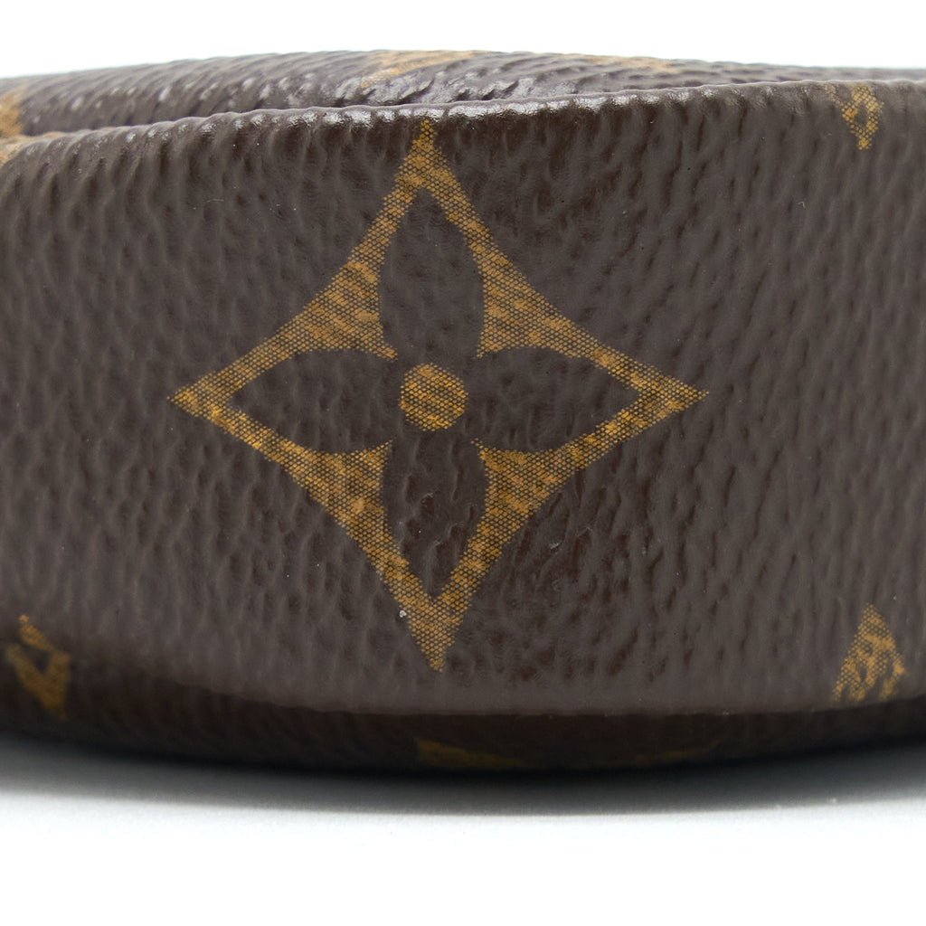 louis-vuitton-mini-pochette-accessories-monogram-canvas-ghw-4