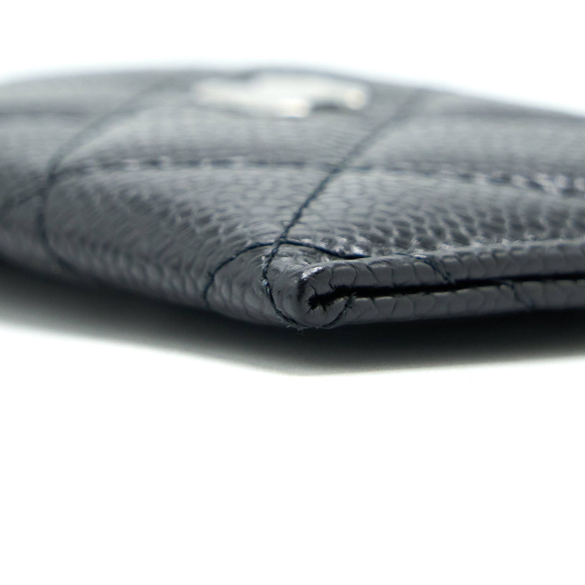 chanel-classic-card-holder-caviar-black-shw-1