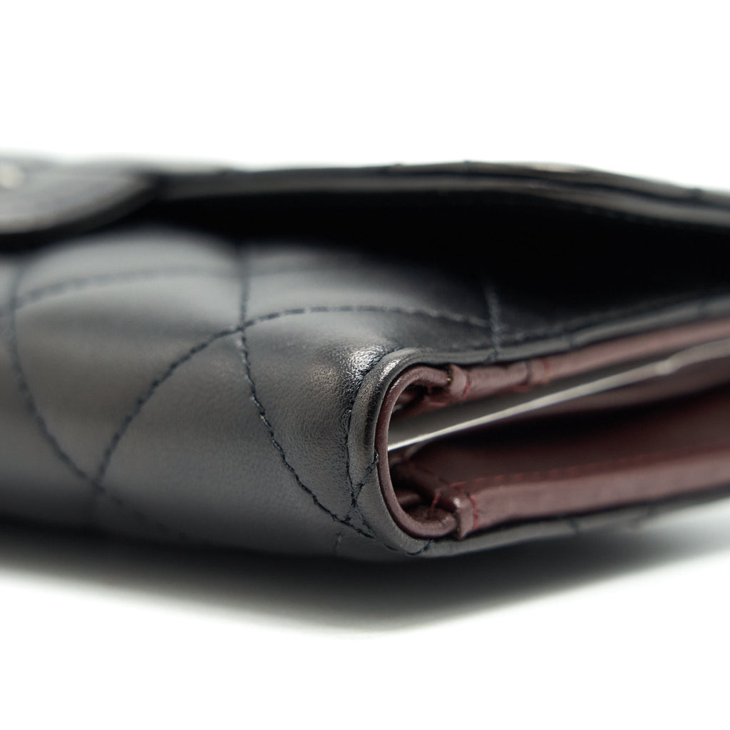chanel-classic-flap-wallet-lambskin-black-shw