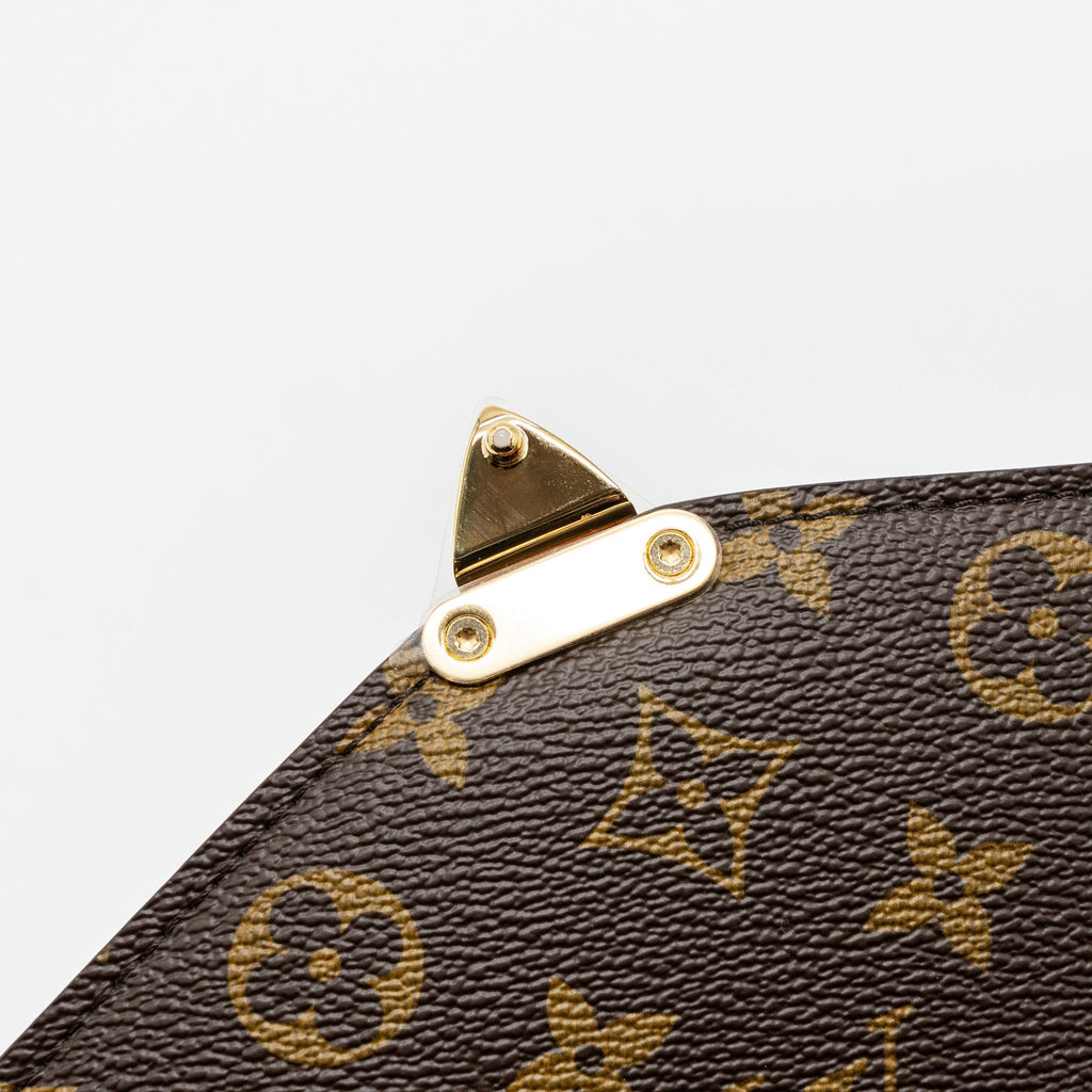 louis-vuitton-pochette-metis-monogram-canvas-ghw-18