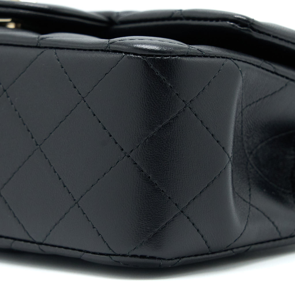 chanel-top-handle-mini-rectangular-flap-bag-lambskin-black-lgwh-microchip