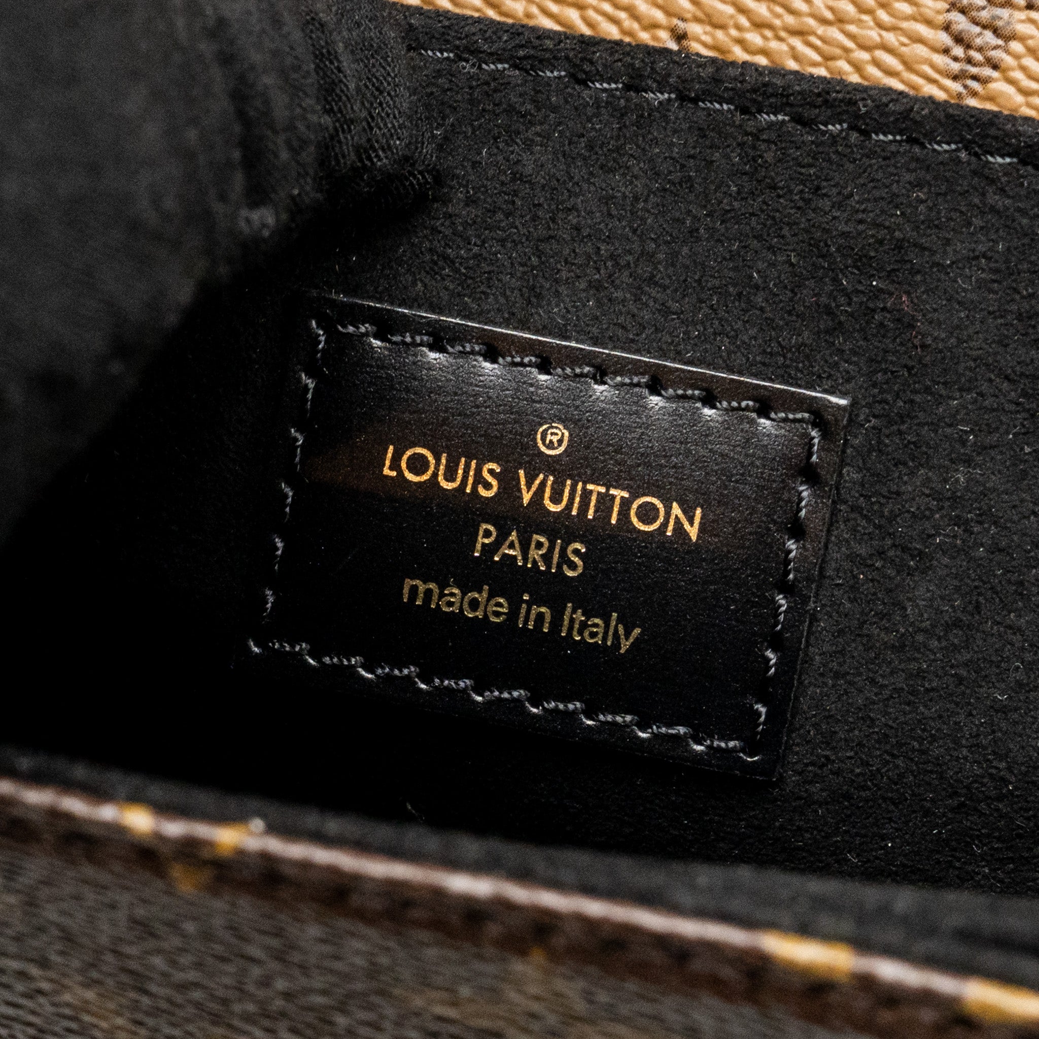 louis-vuitton-pochette-metis-monogram-reverse-canvas-ghw-10