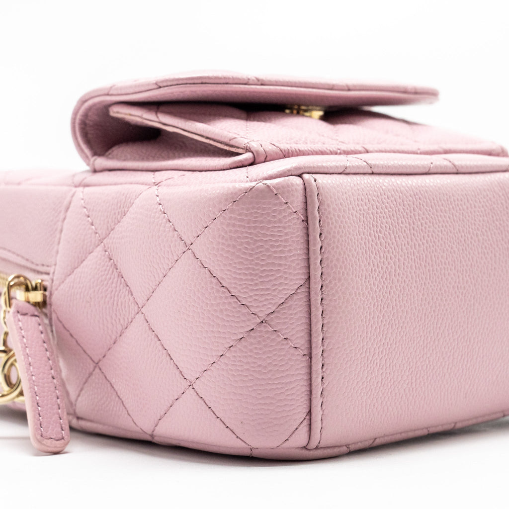 chanel-24p-classic-mini-backpack-shiny-grained-calfskin-light-purple-lghw