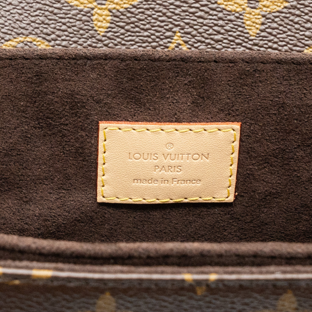 louis-vuitton-pochette-metis-monogram-canvas-ghw-18