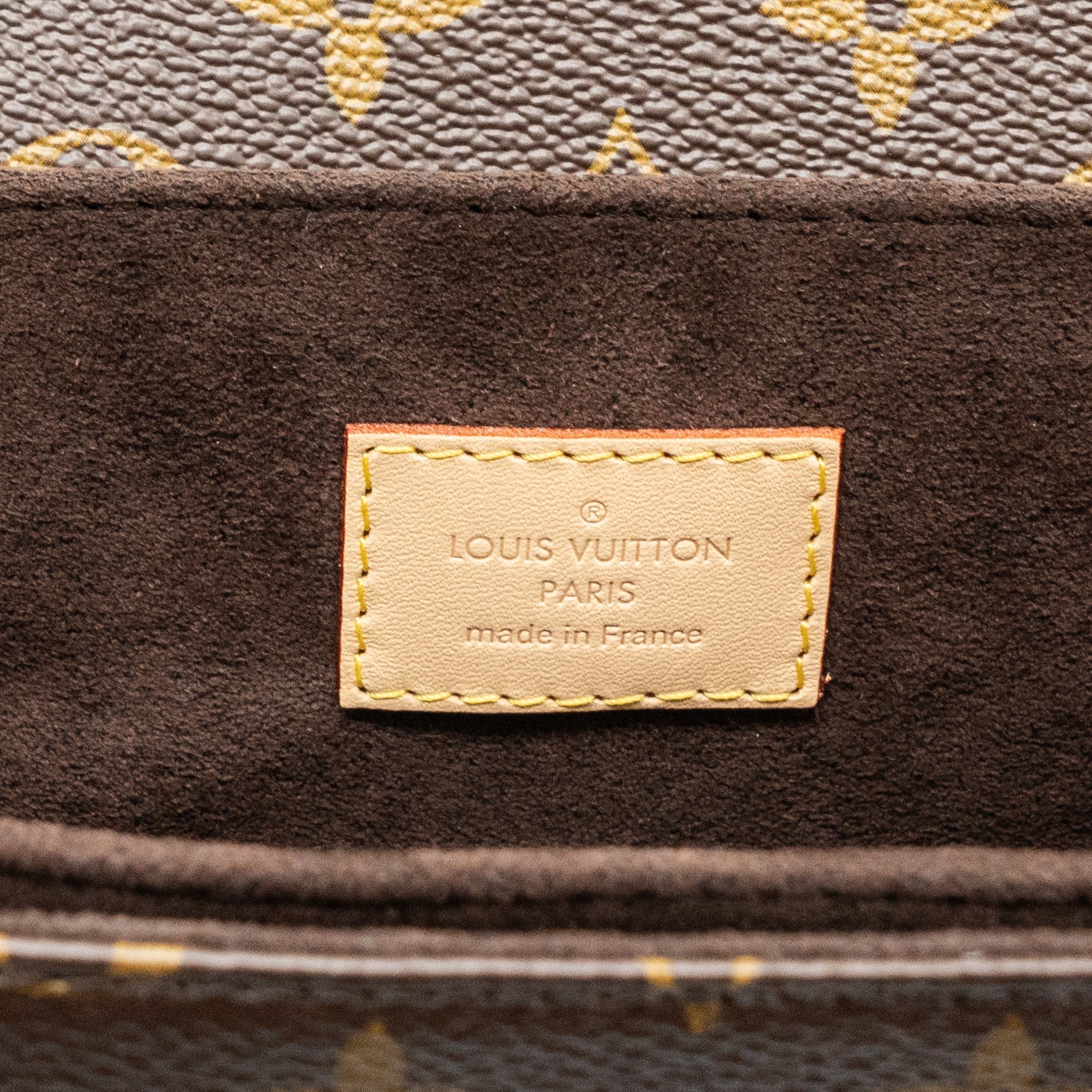 louis-vuitton-pochette-metis-monogram-canvas-ghw-18