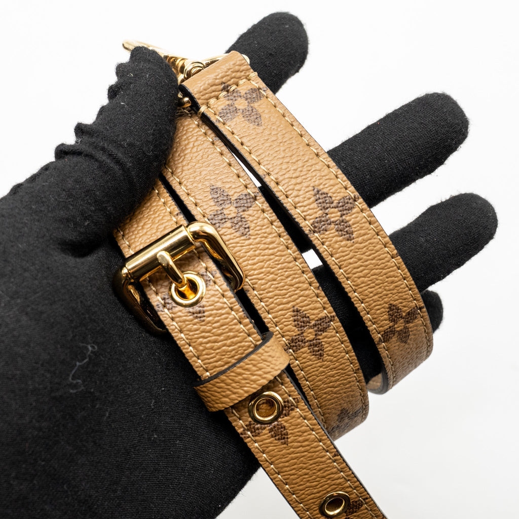 louis-vuitton-pochette-metis-monogram-reverse-canvas-ghw-10