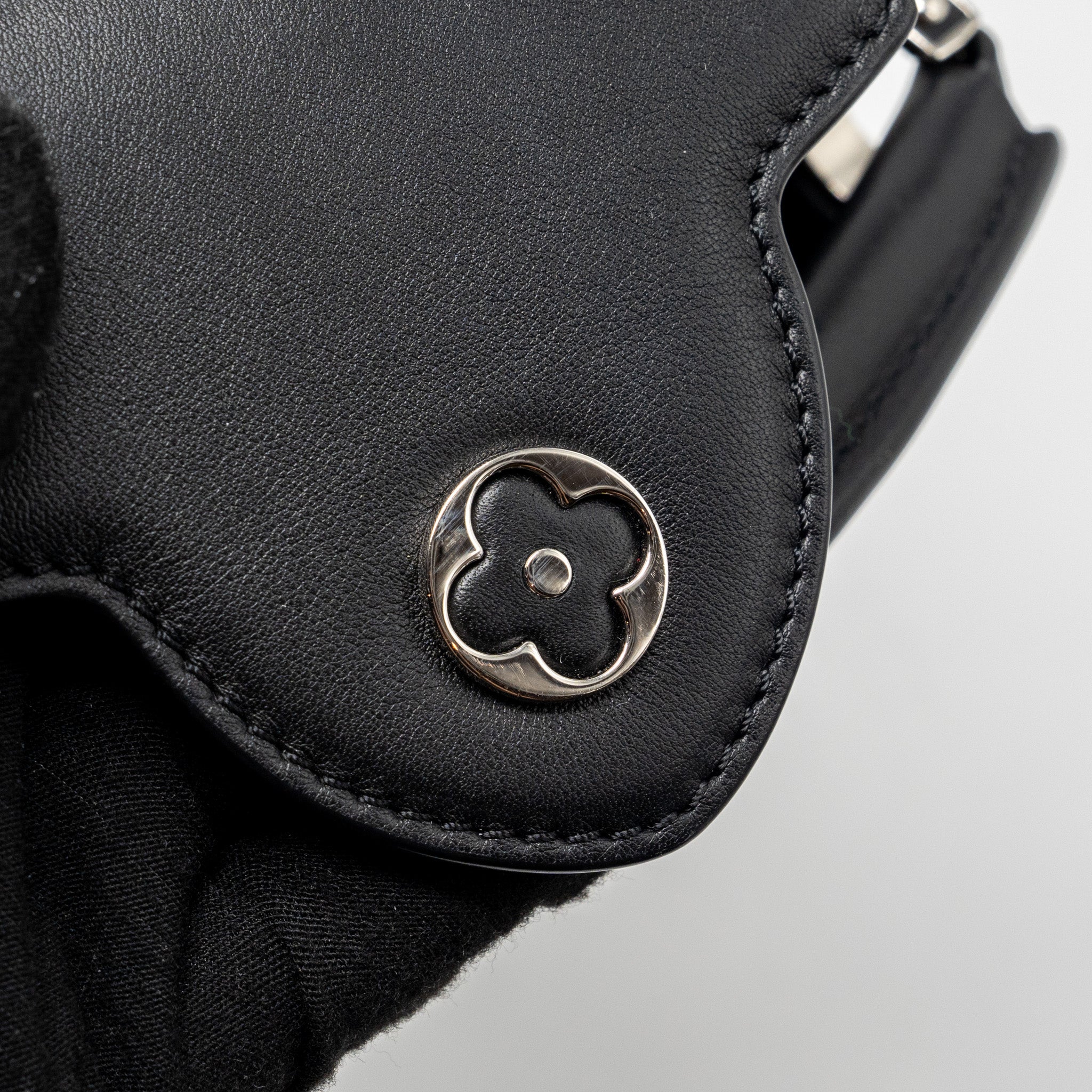louis-vuitton-capucines-mini-limited-edition-suquin-leather-multicolor-black-shw