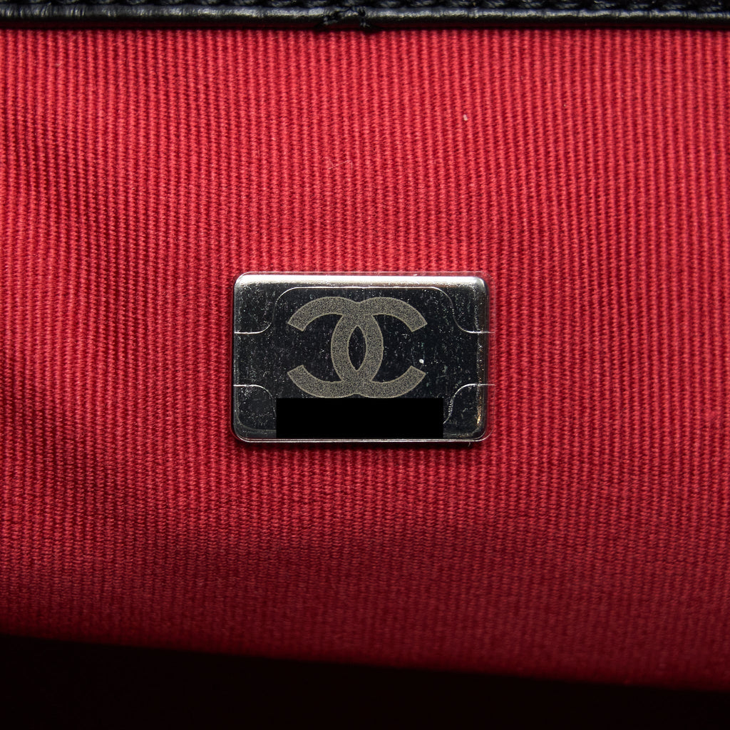 chanel-small-gabrielle-backpack-calfskin-black-with-multicolour-hardware-microchip