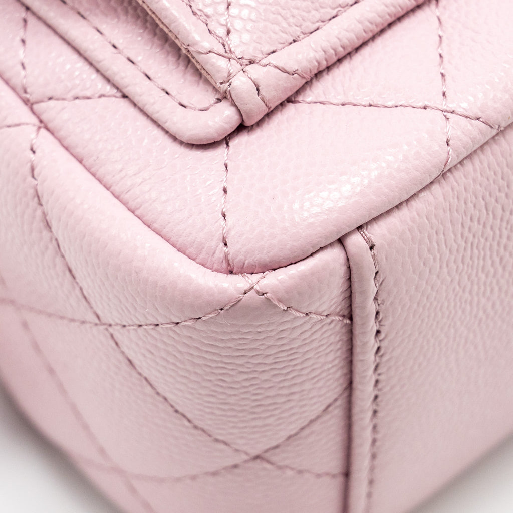 chanel-24p-classic-mini-backpack-shiny-grained-calfskin-light-purple-lghw