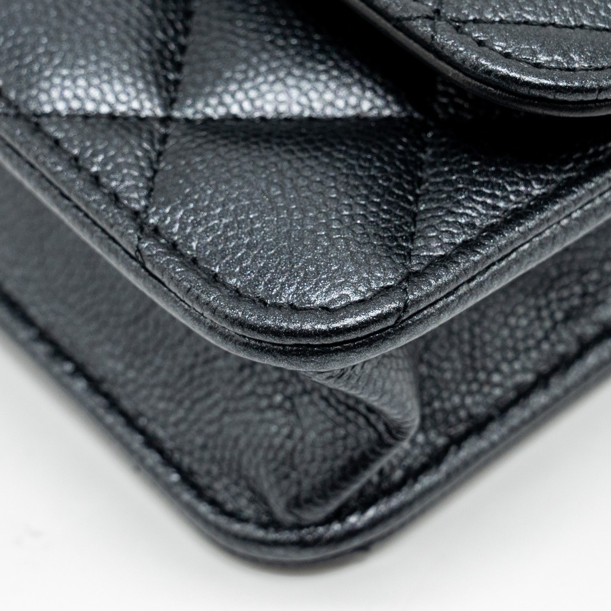 chanel-23b-mini-flap-wallet-with-adjustable-chain-caviar-iridescent-black-ghw-microchip