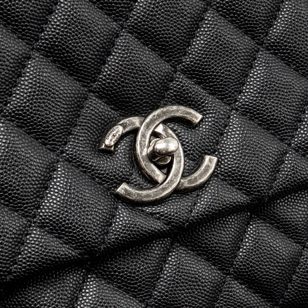 chanel-medium-coco-handle-caviar-lizard-handle-black-burgundy-ruthenium-hardware-1