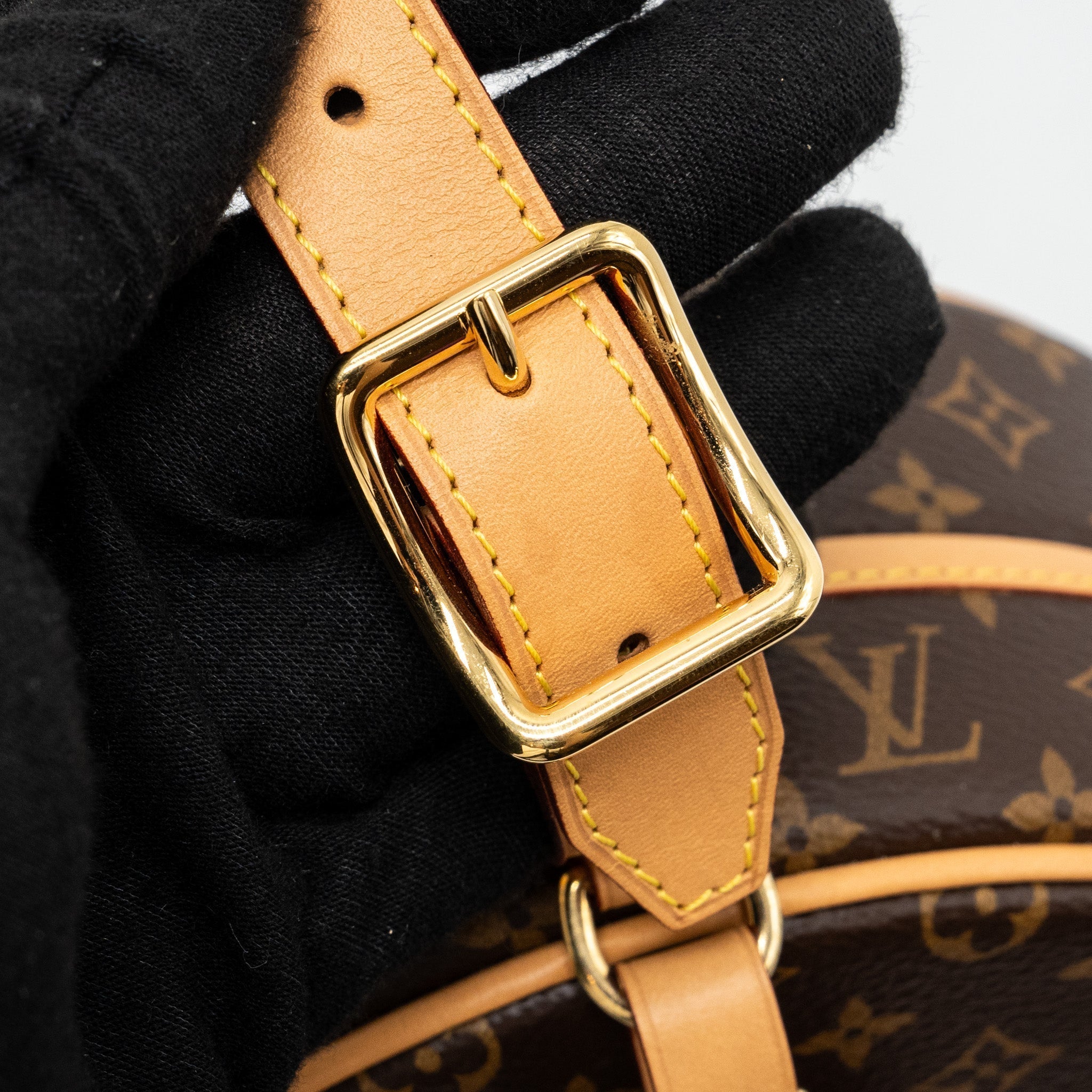 louis-vuitton-petit-boite-chapeau-monogram-canvas-with-ghw