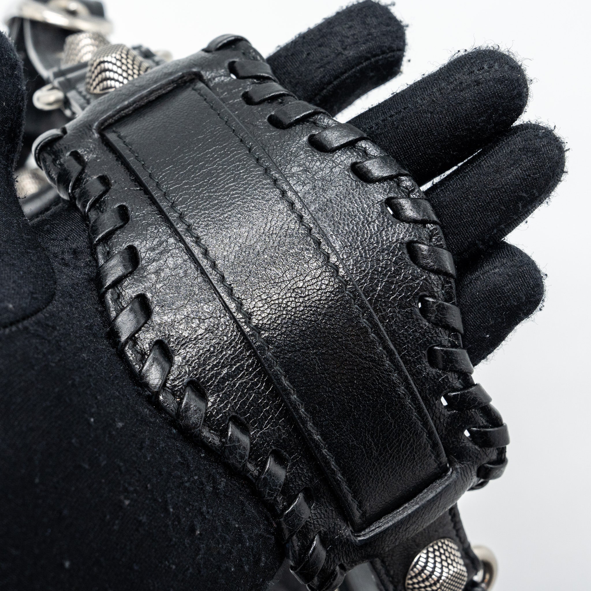 balenciaga-le-carbo-xs-shoulder-bag-lambskin-black-shw