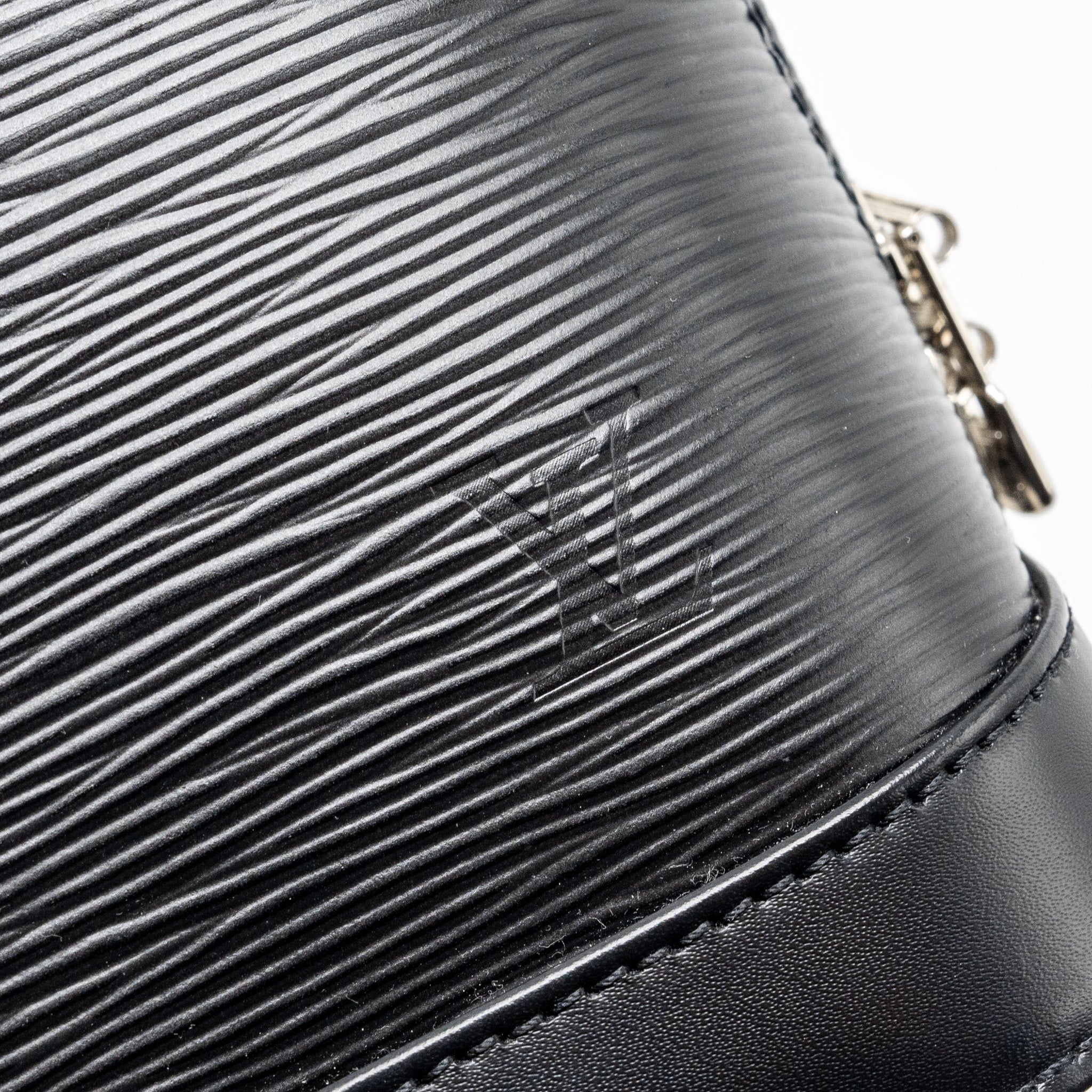 louis-vuitton-alma-bb-epi-leather-black-shw
