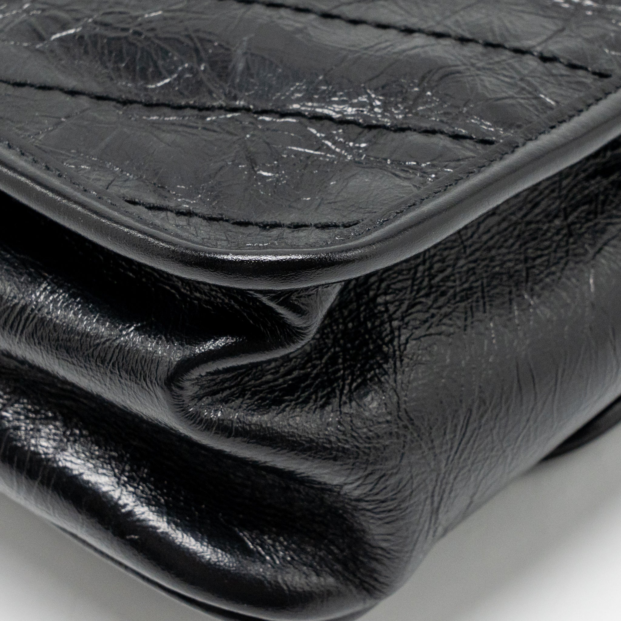saint-laurent-ysl-medium-niki-chain-bag-vintage-calfskin-ghw