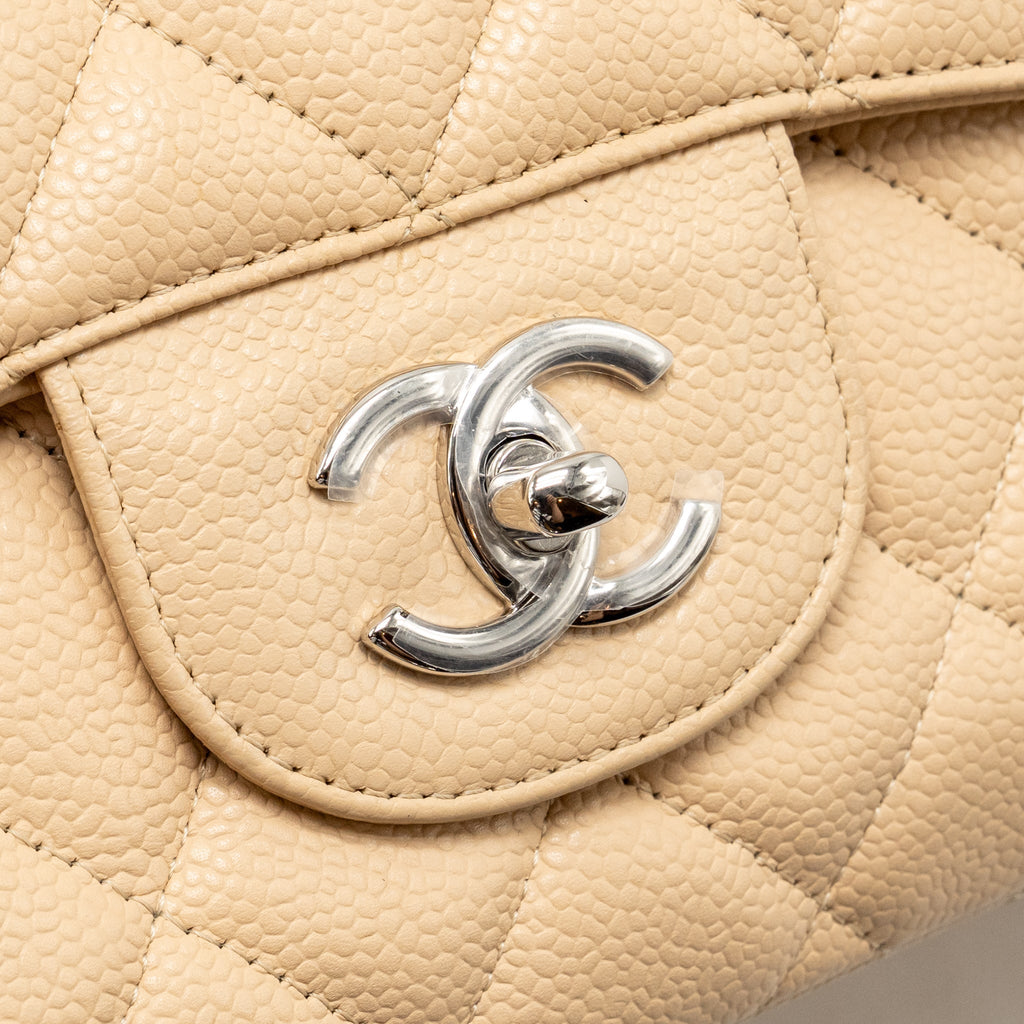 chanel-jumbo-classic-single-flap-bag-caviar-beige-shw