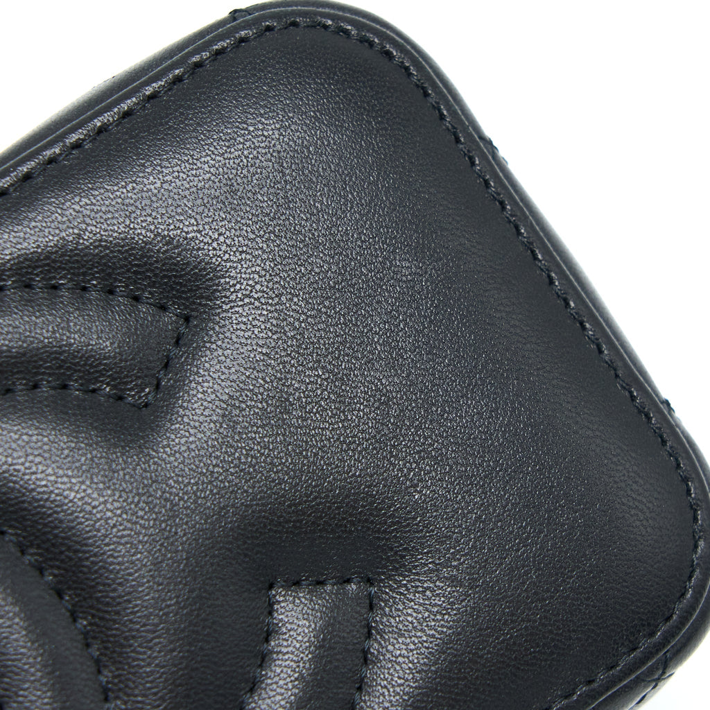 chanel-pear-crush-long-vanity-with-chain-lambskin-black-ghw-microchip