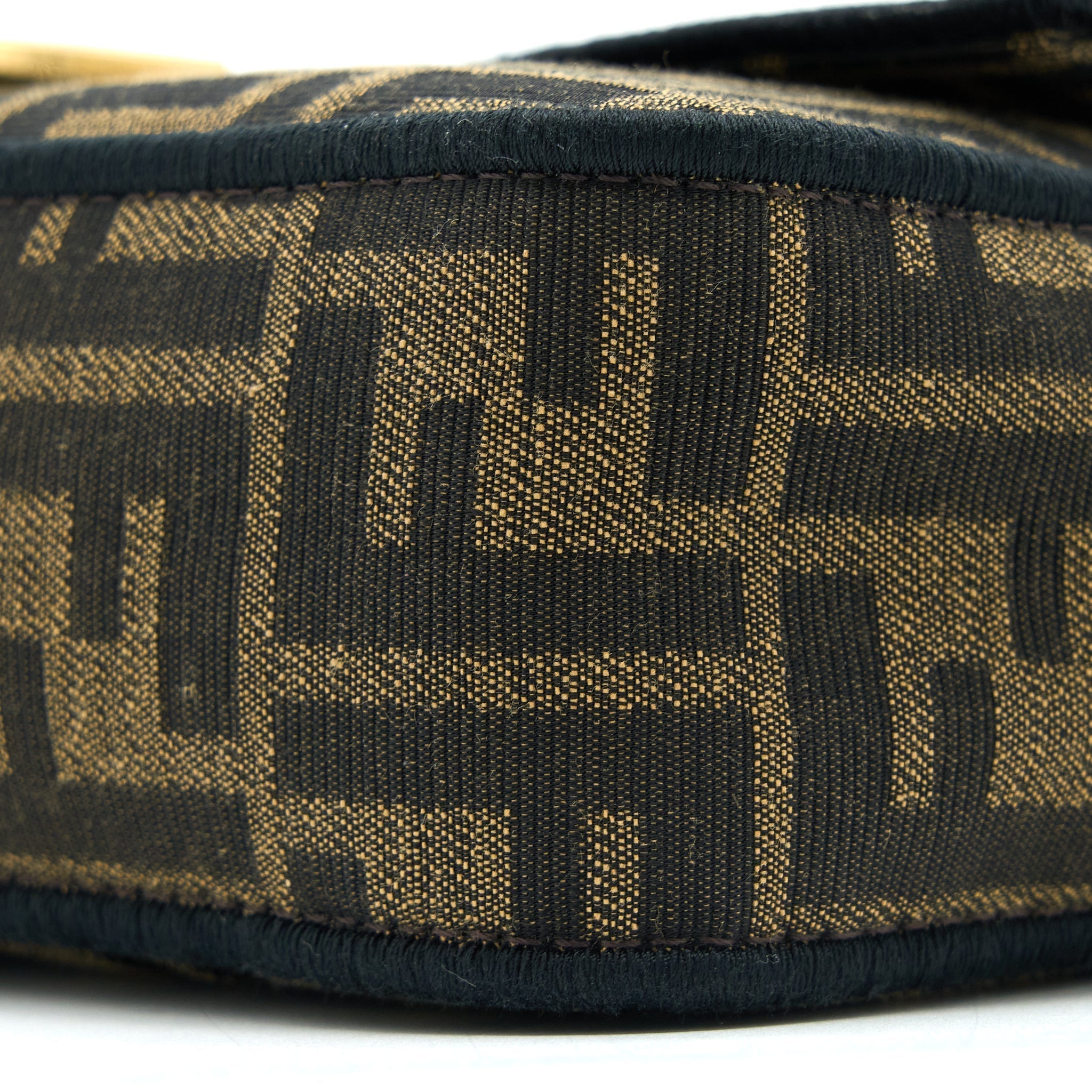 fendi-baguette-bag-ff-jacquard-fabric-brown-ghw