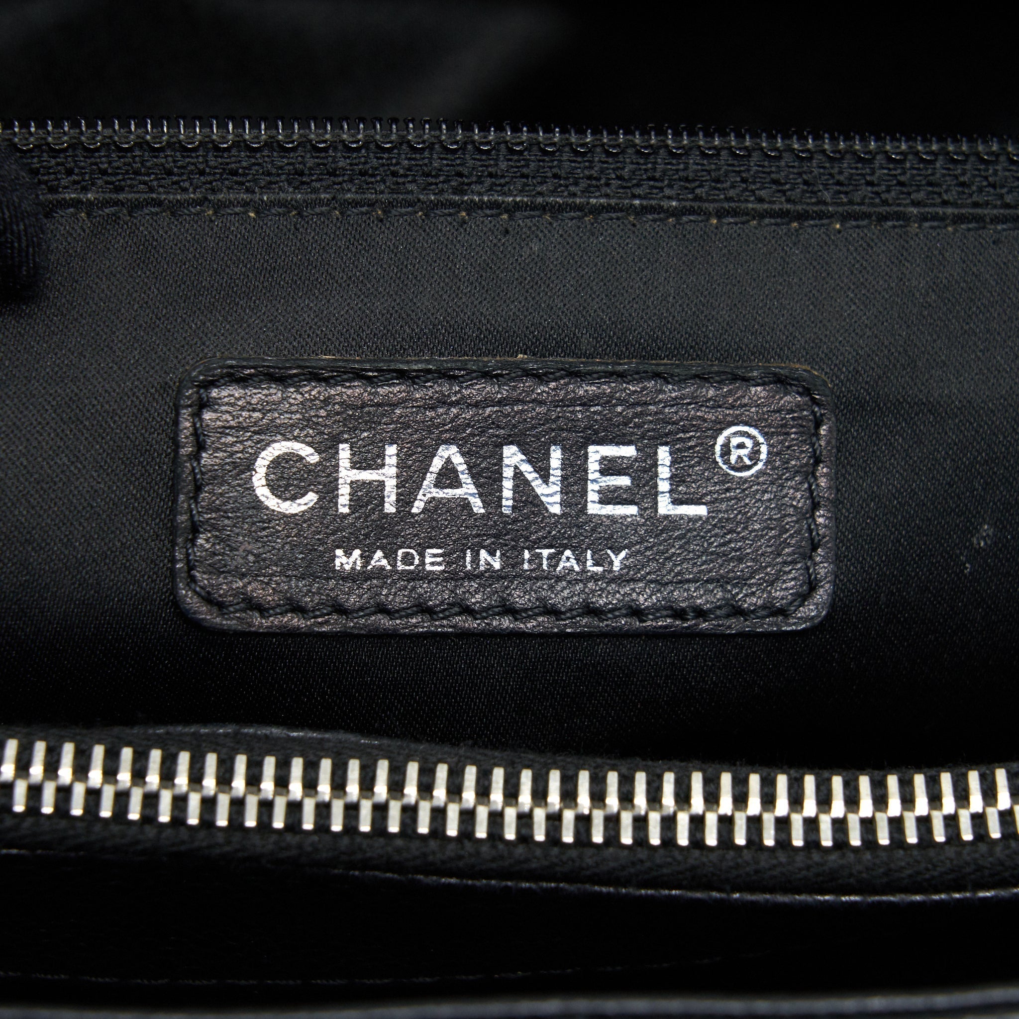 chanel-grand-shopping-tote-bag-caviar-black-shw